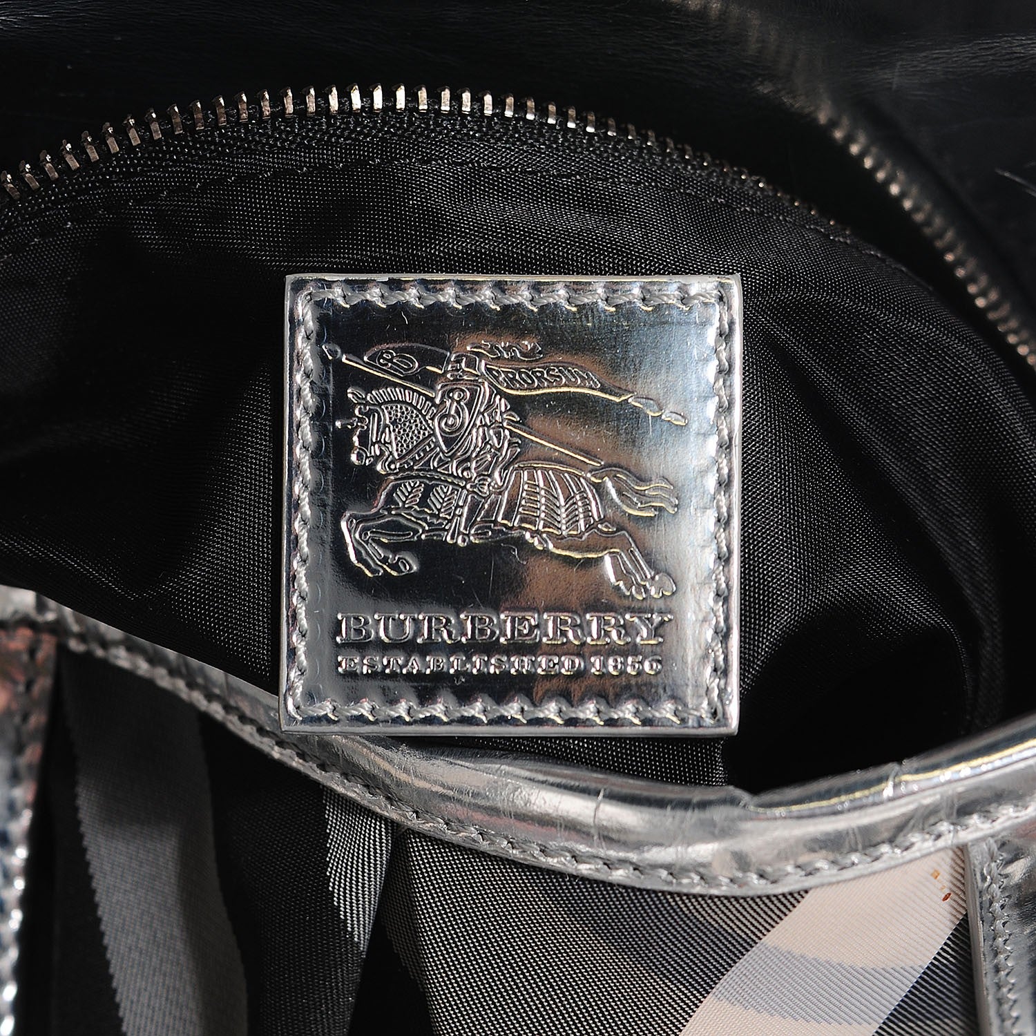 Burberry Nylon Beat Check Lowry Silver 6 of 8