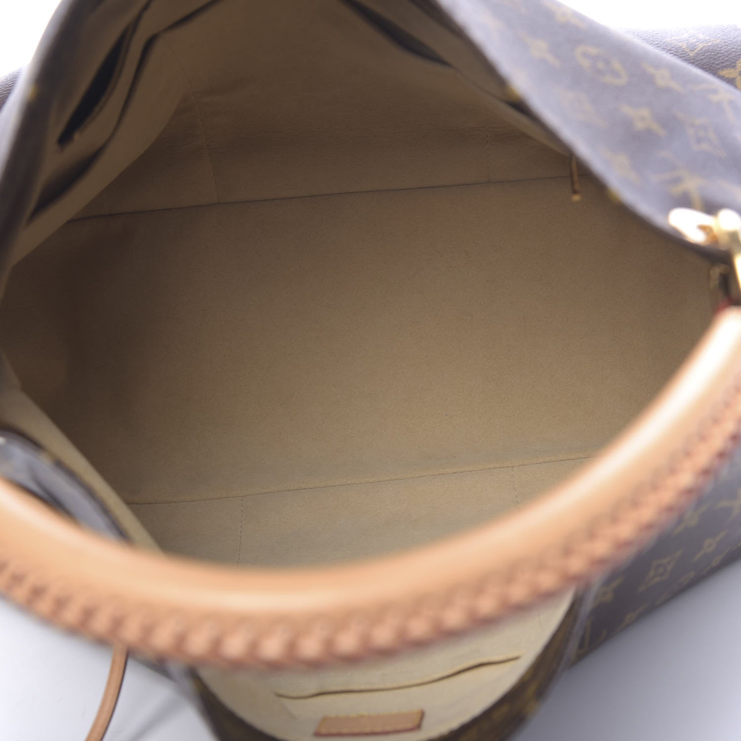 Louis Vuitton Monogram Artsy MM 5 of 10