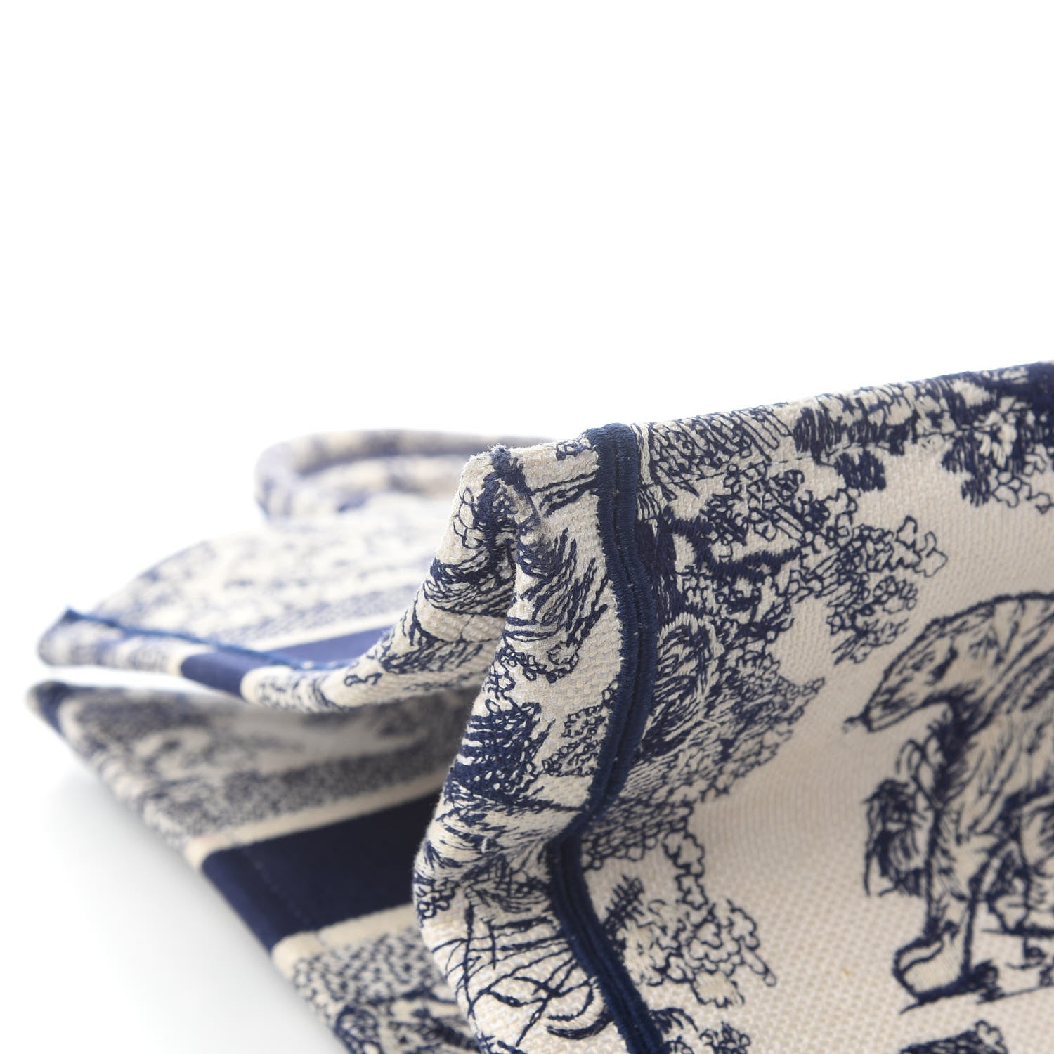 Christian Dior Canvas Embroidered Medium Dioriviera Toile De Jouy Book Tote Blue 6 of 12