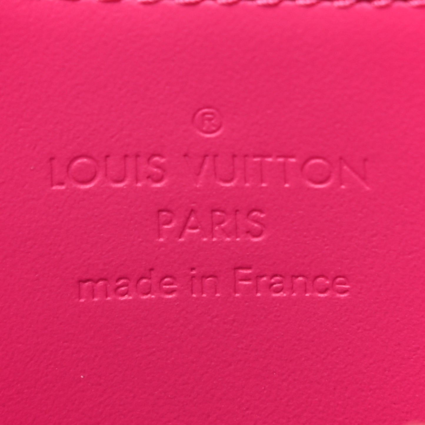 Vernis Valentine Zippy Coin Purse Fuchsia