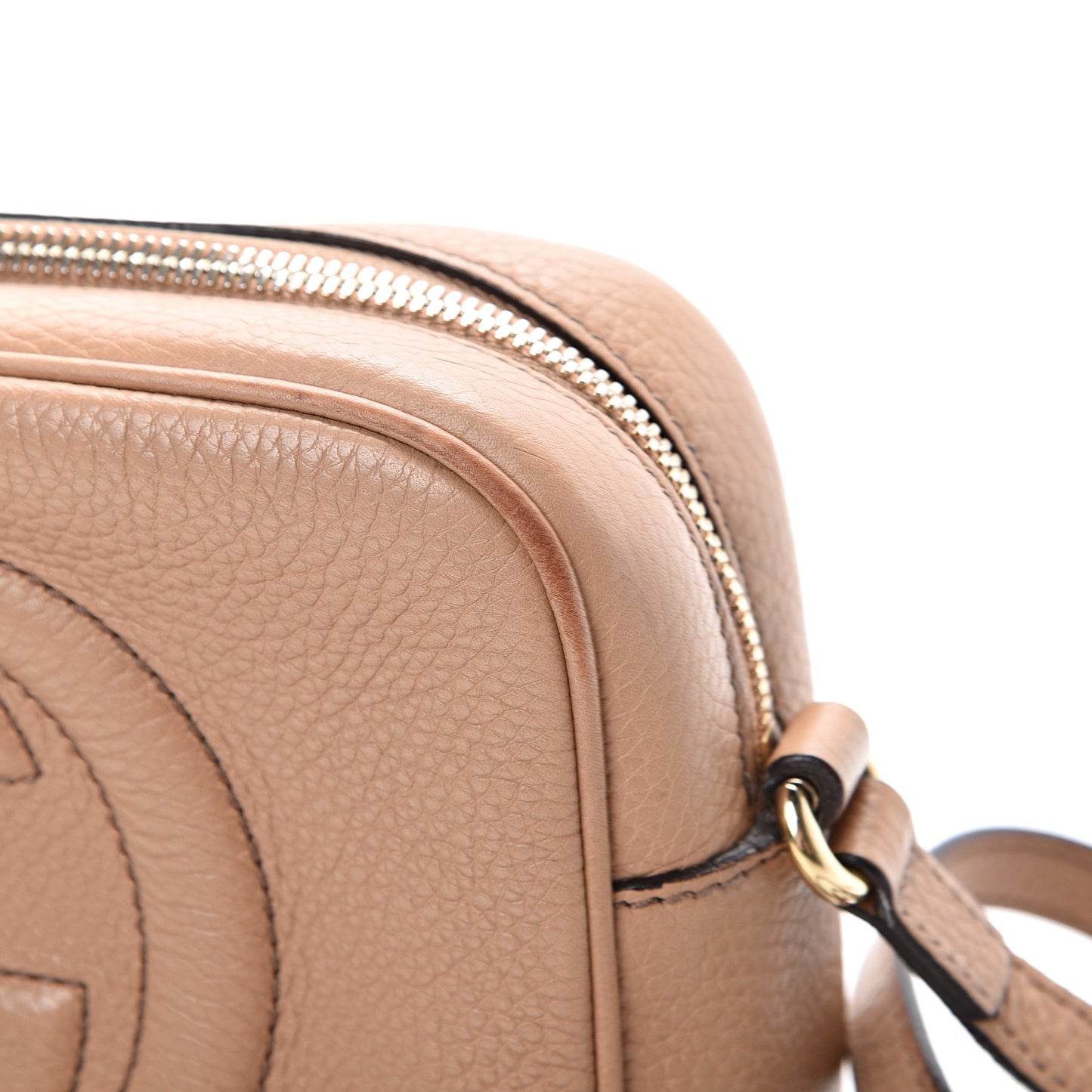 Pebbled Calfskin Small Soho Disco Bag Camelia