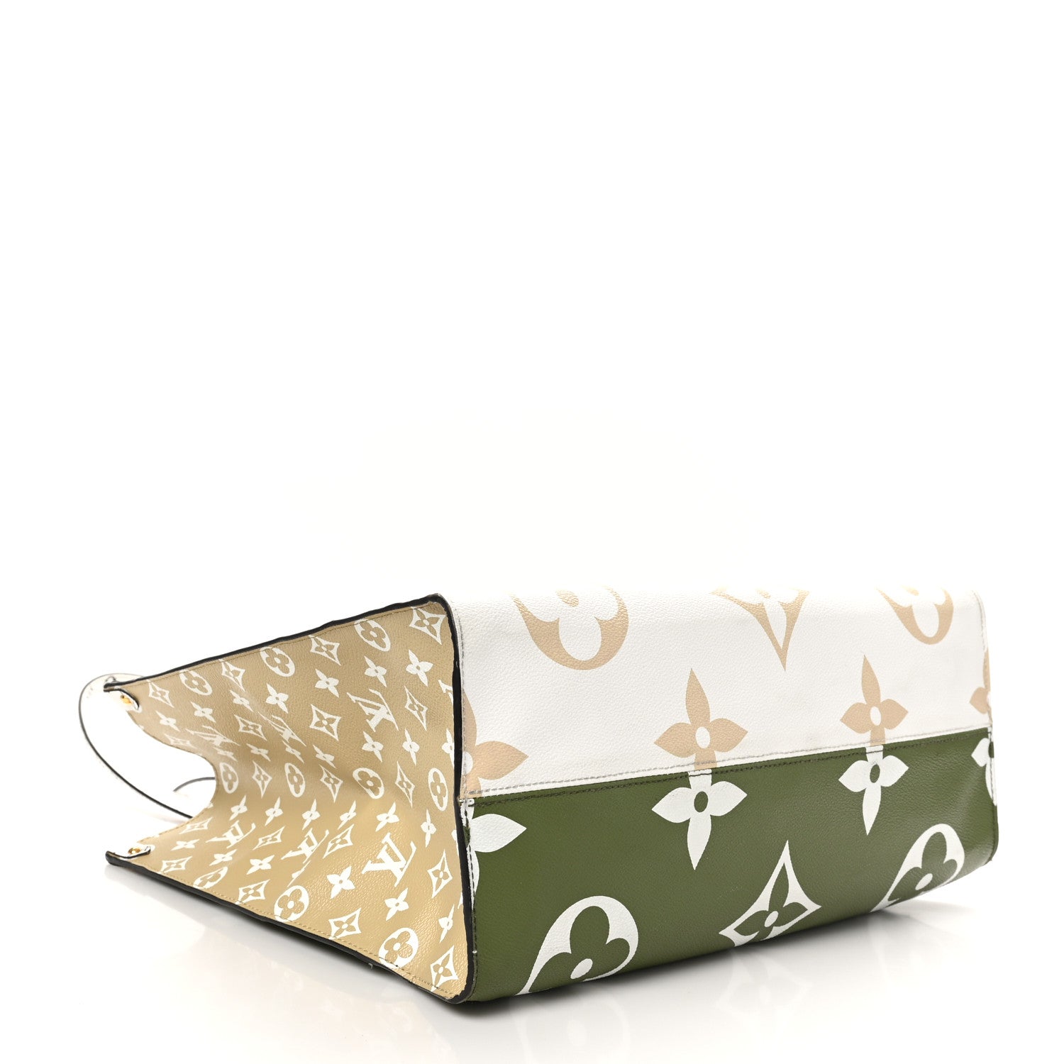 Louis Vuitton Monogram Giant Onthego GM Kaki Beige 4 of 9