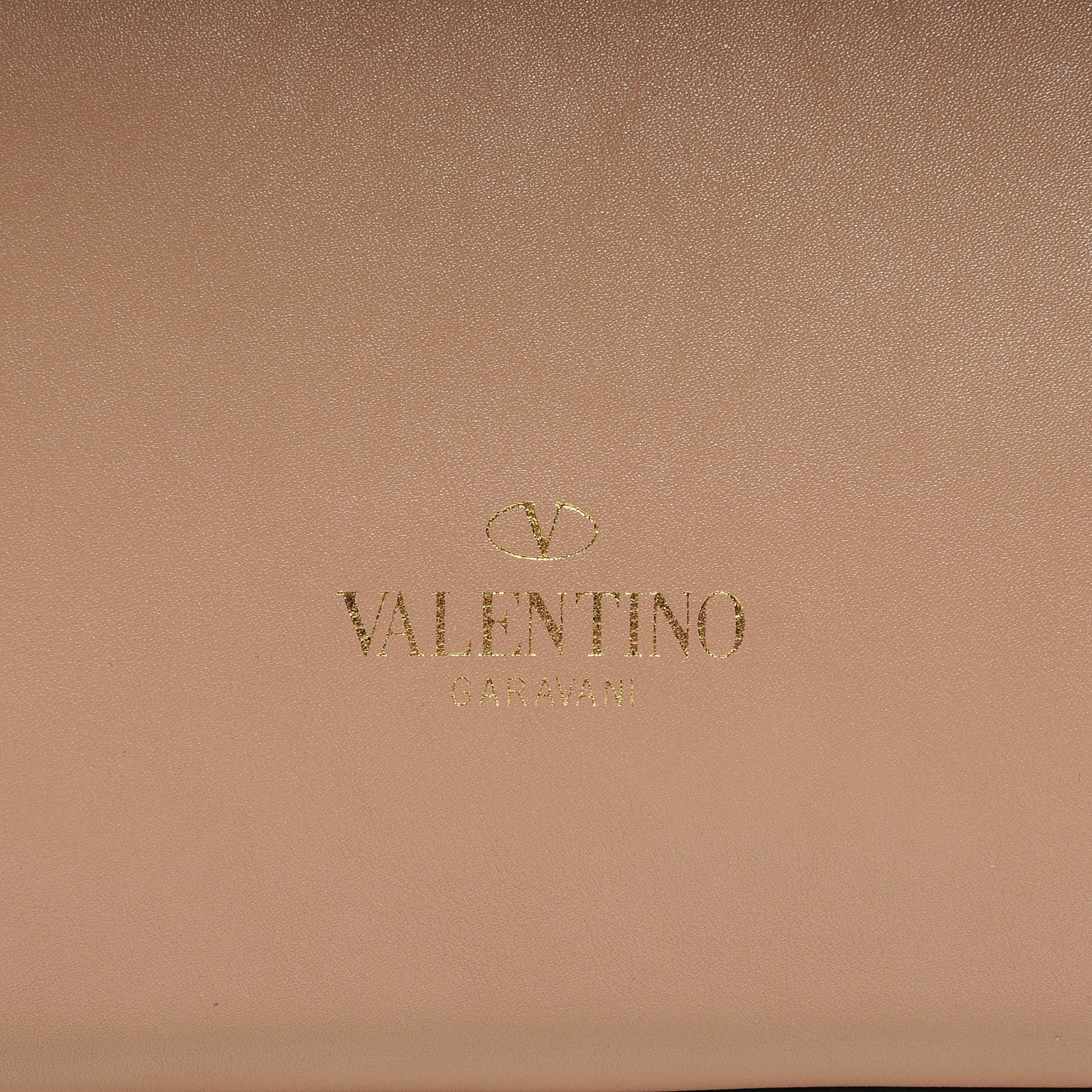Valentino Garavani Vitello Rockstud Dome Shopper Soft Noisette 8 of 8