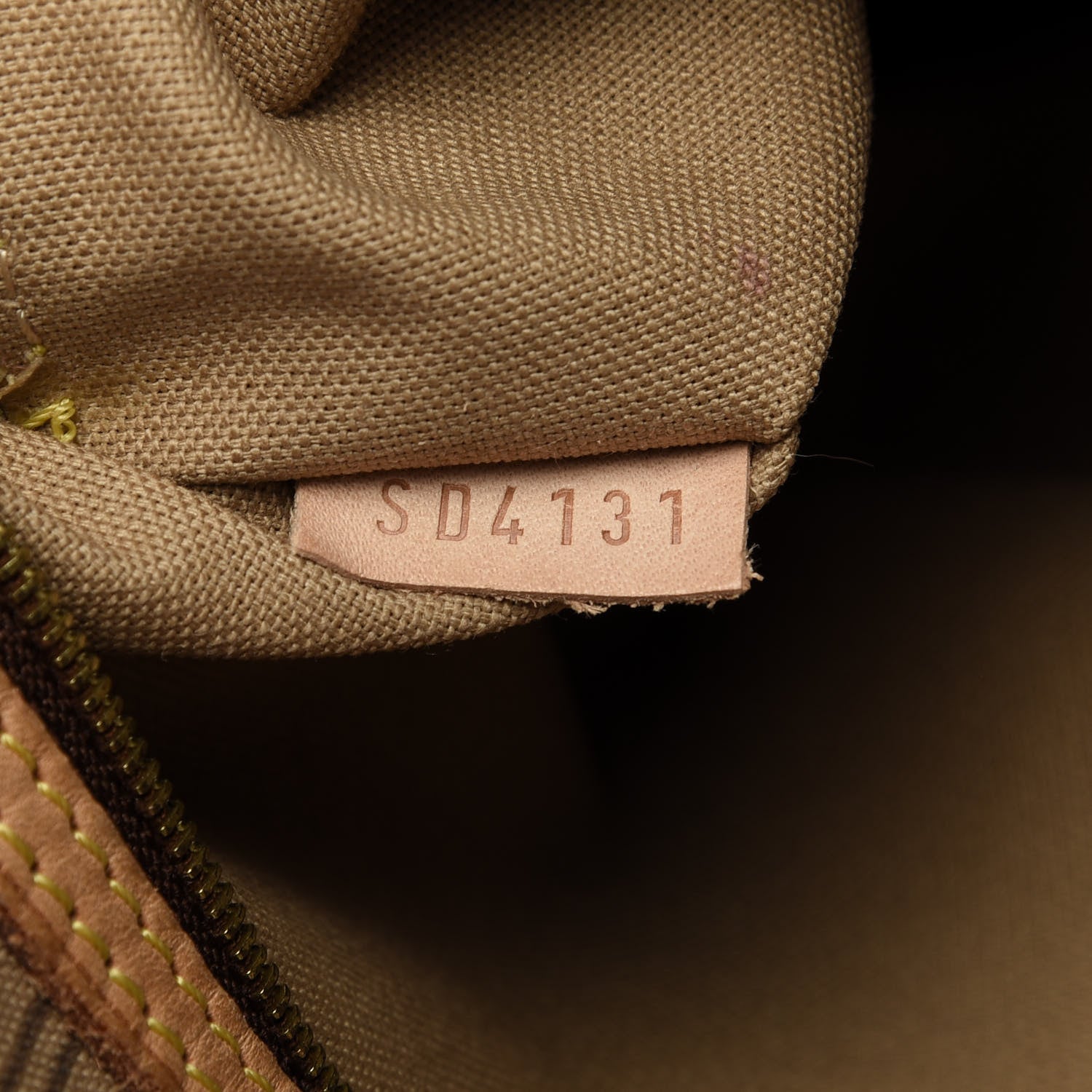 Louis Vuitton Monogram Delightful GM 9 of 12