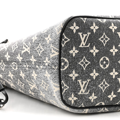 Louis Vuitton Denim Monogram Jacquard Neverfull MM Grey 9 of 10