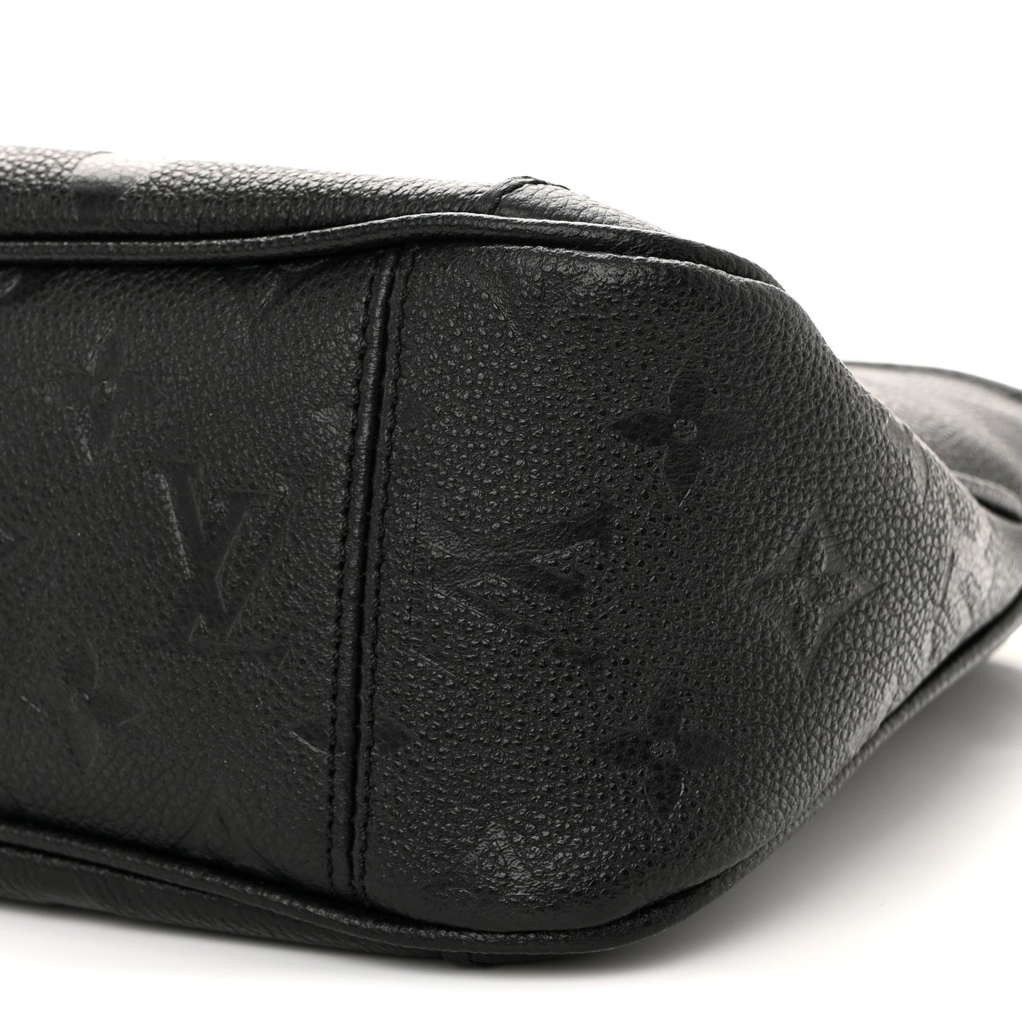 Empreinte Monogram Giant Trianon PM Black