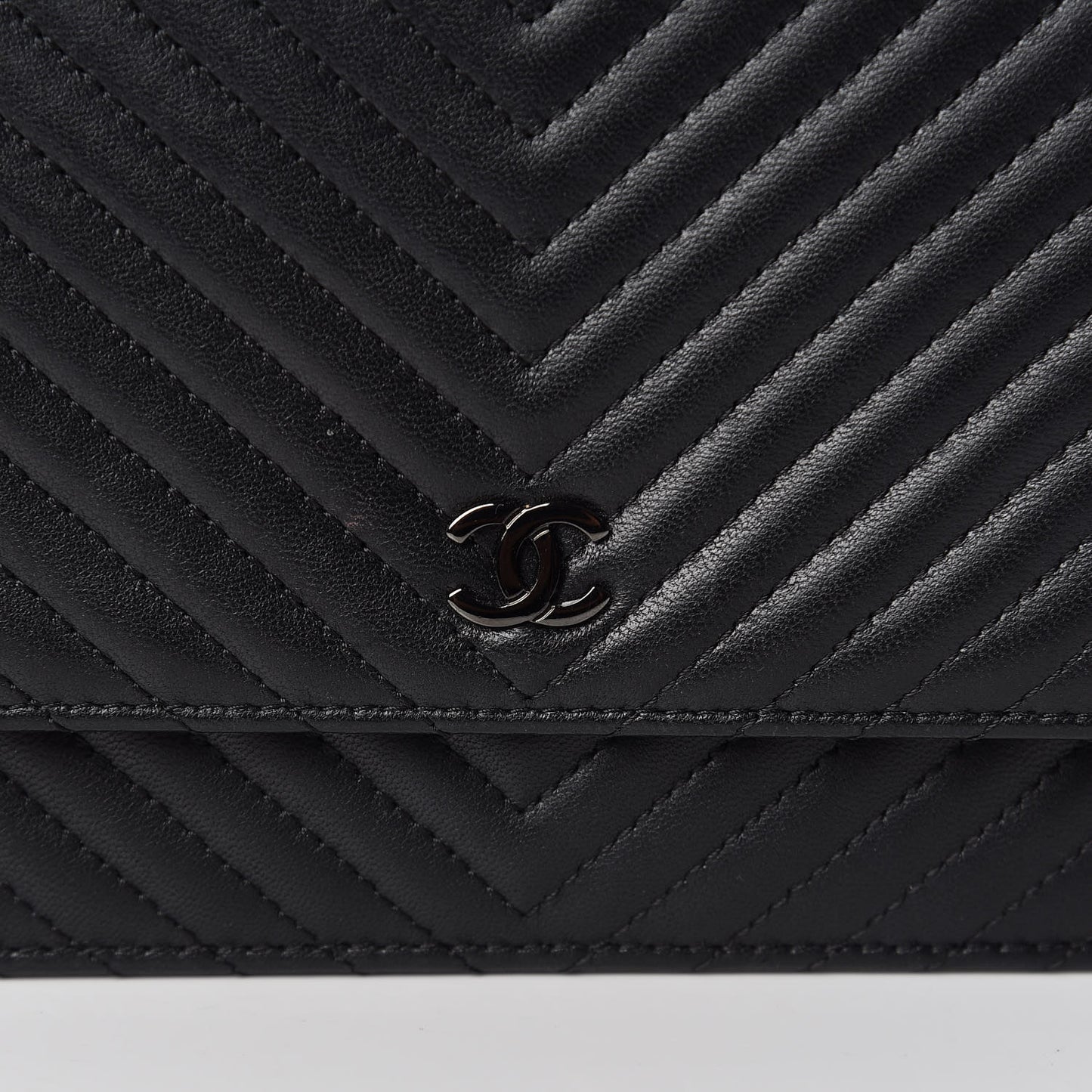 Lambskin Chevron Quilted Wallet On Chain WOC So Black