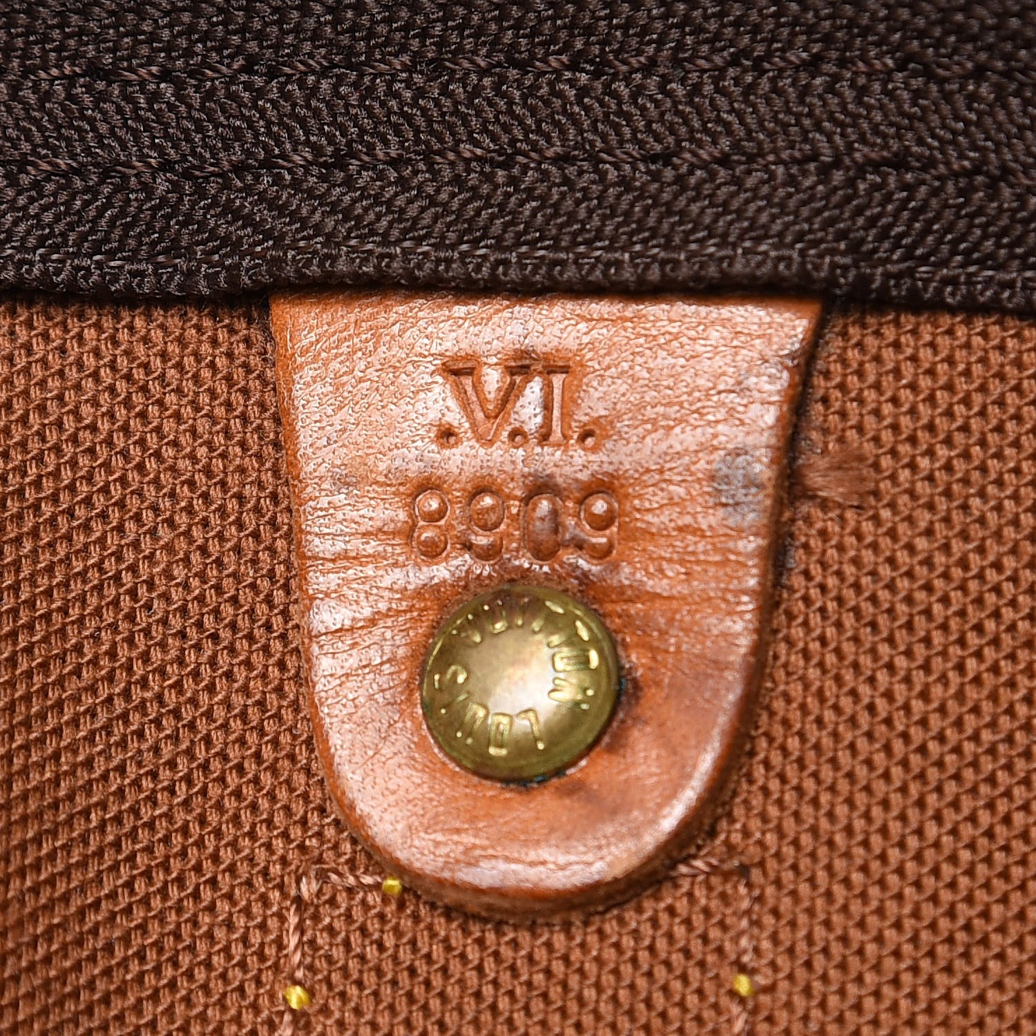 Louis Vuitton Monogram Keepall Bandouliere 60 6 of 21