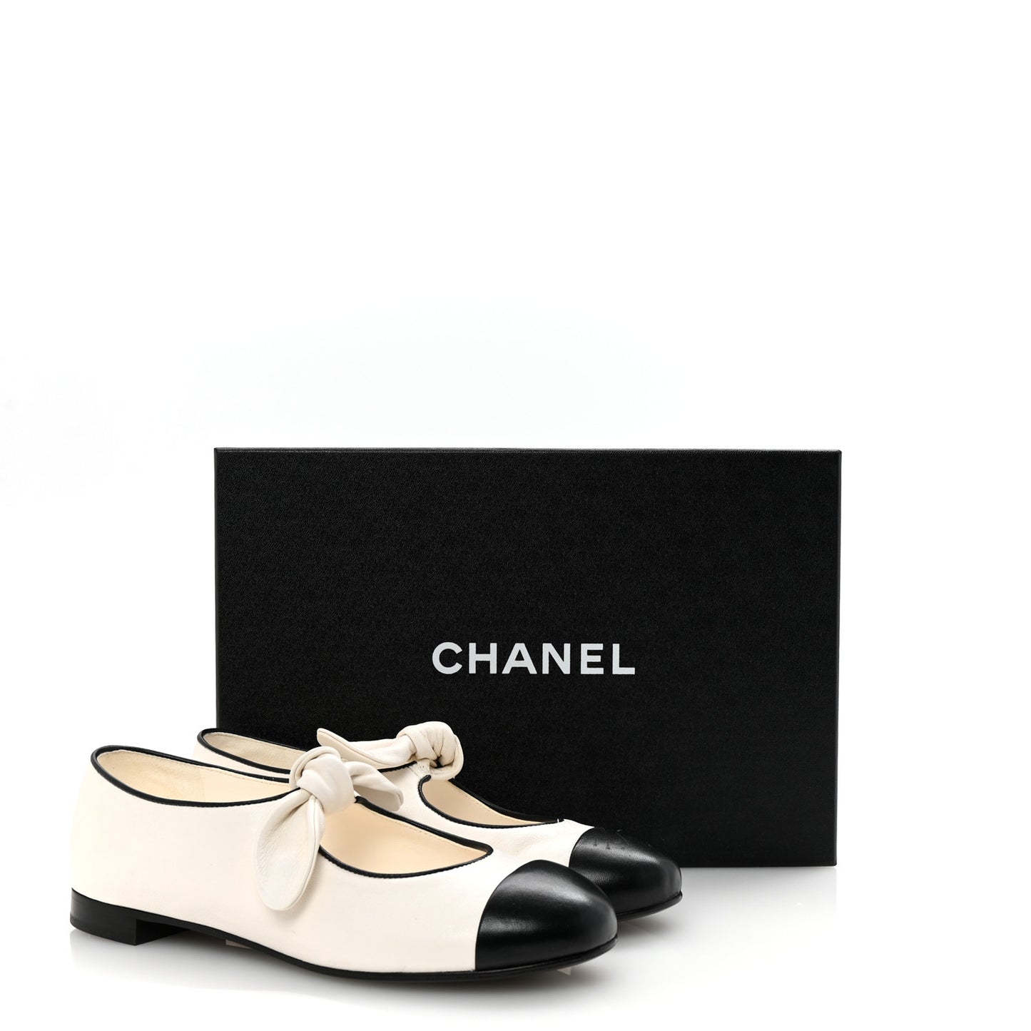 Lambskin Bow Mary Jane Flats 36.5 White Black