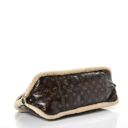 Louis Vuitton Patent Monogram Shearling Sac Thunder 4 of 6
