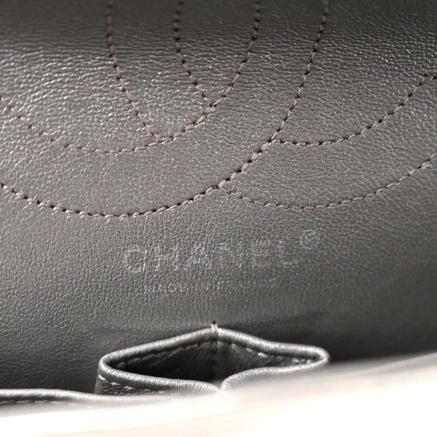 Chanel Metallic Aged Calfskin Quilted 2.55 Reissue 226 Flap Silver 5 of 13