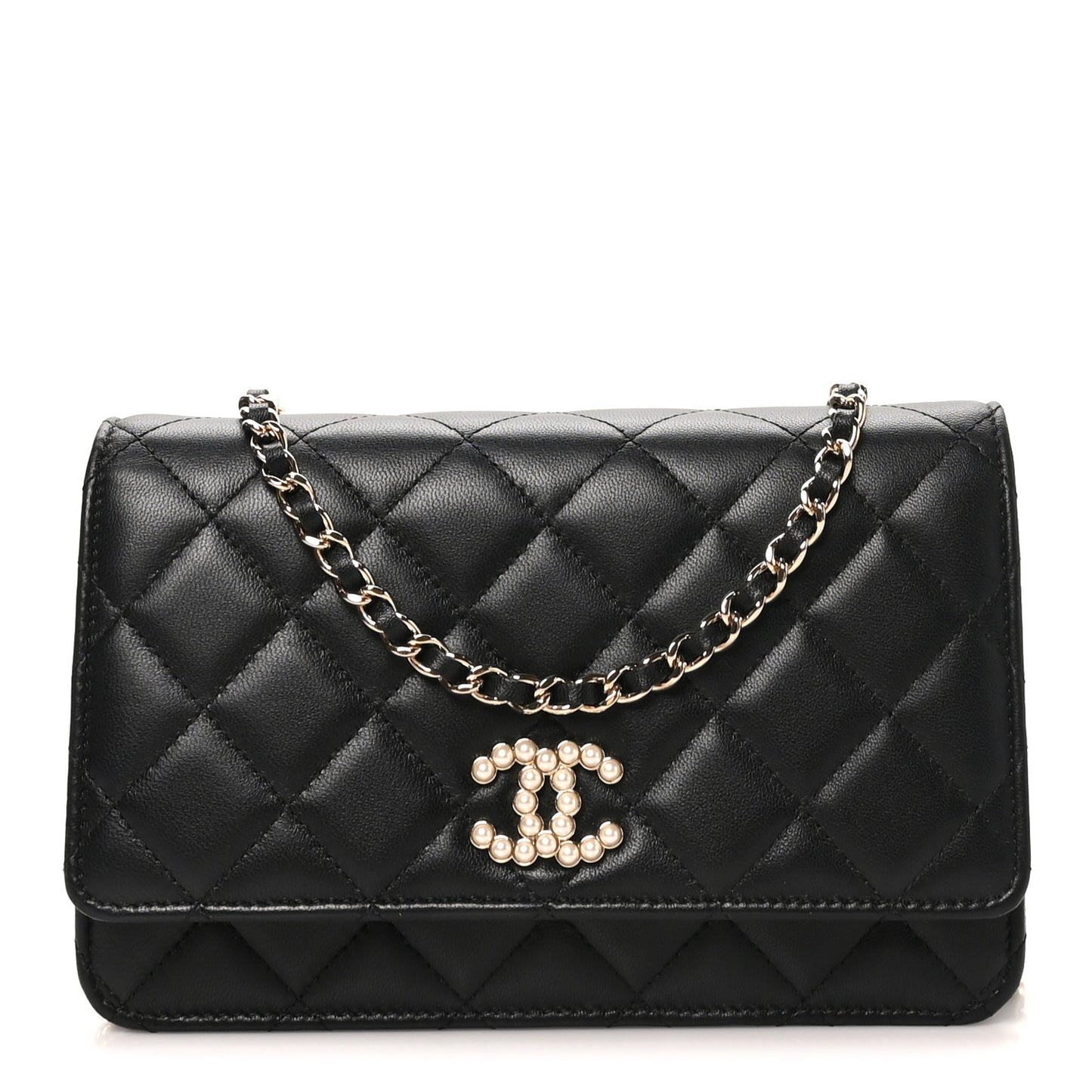 Lambskin Quilted Pearl CC Wallet on Chain WOC Black