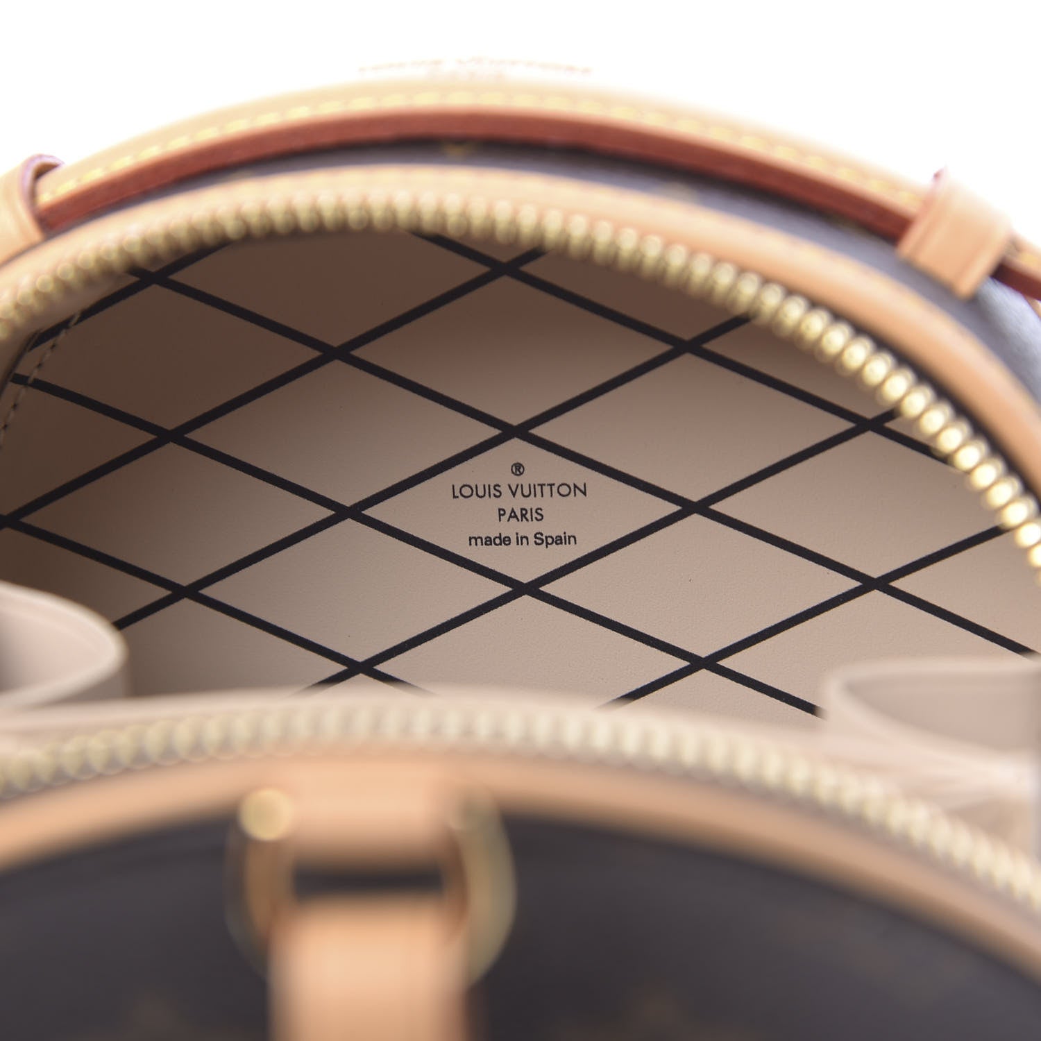 Louis Vuitton Monogram Mini Boite Chapeau 6 of 10