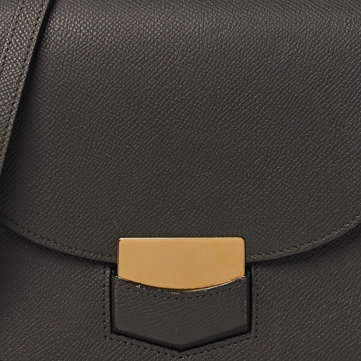 Baby Grained Calfskin Small Trotteur Grey