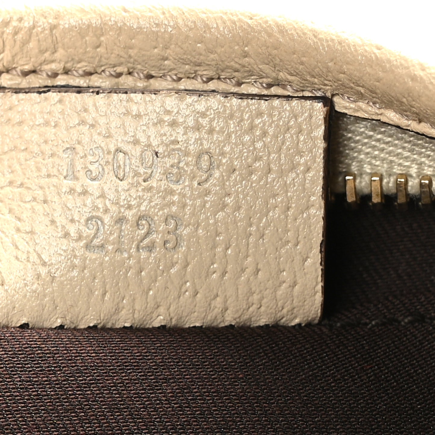 Monogram D Ring Abbey Pochette Off White