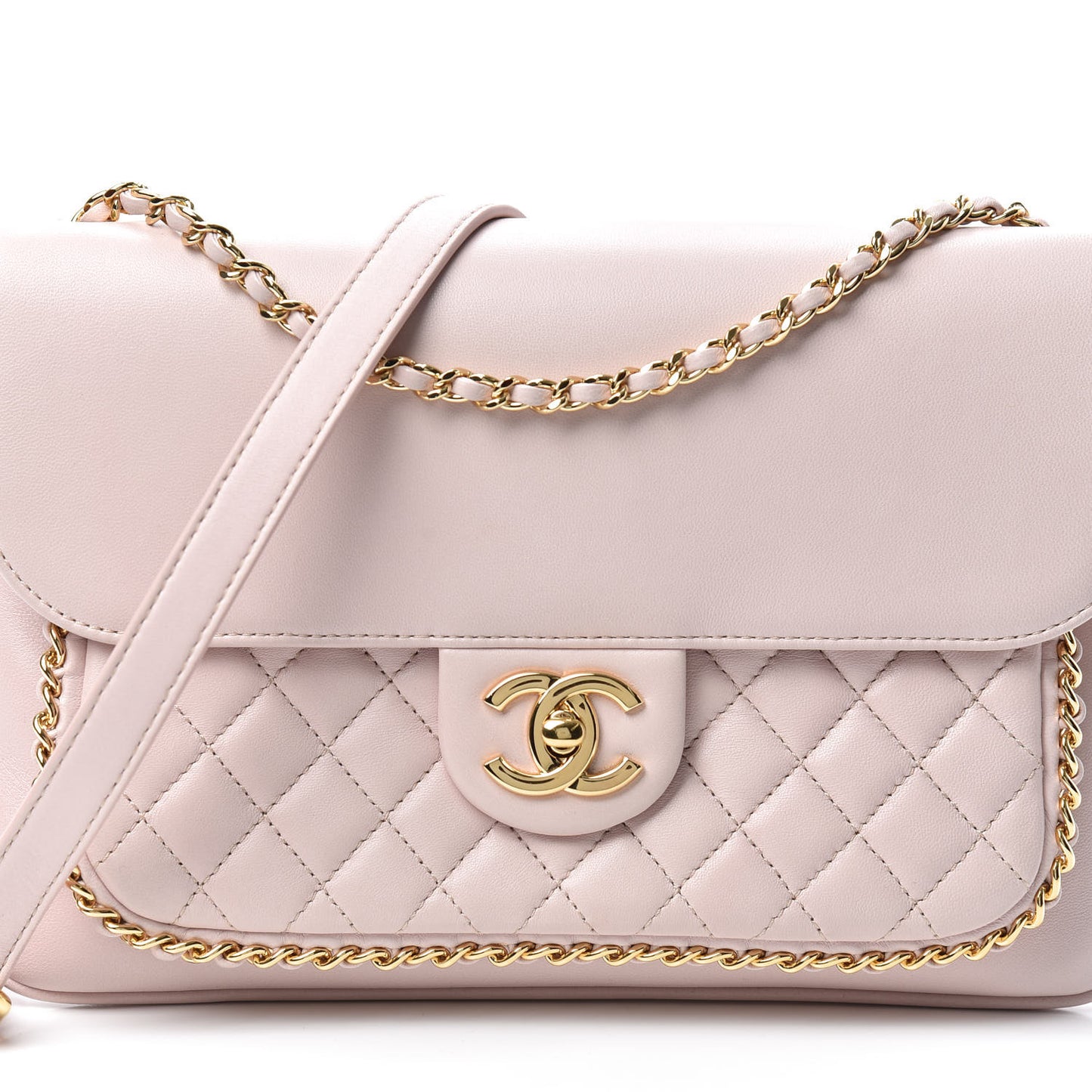 Lambskin Quilted Large CC Unchained Crossbody Light Pink