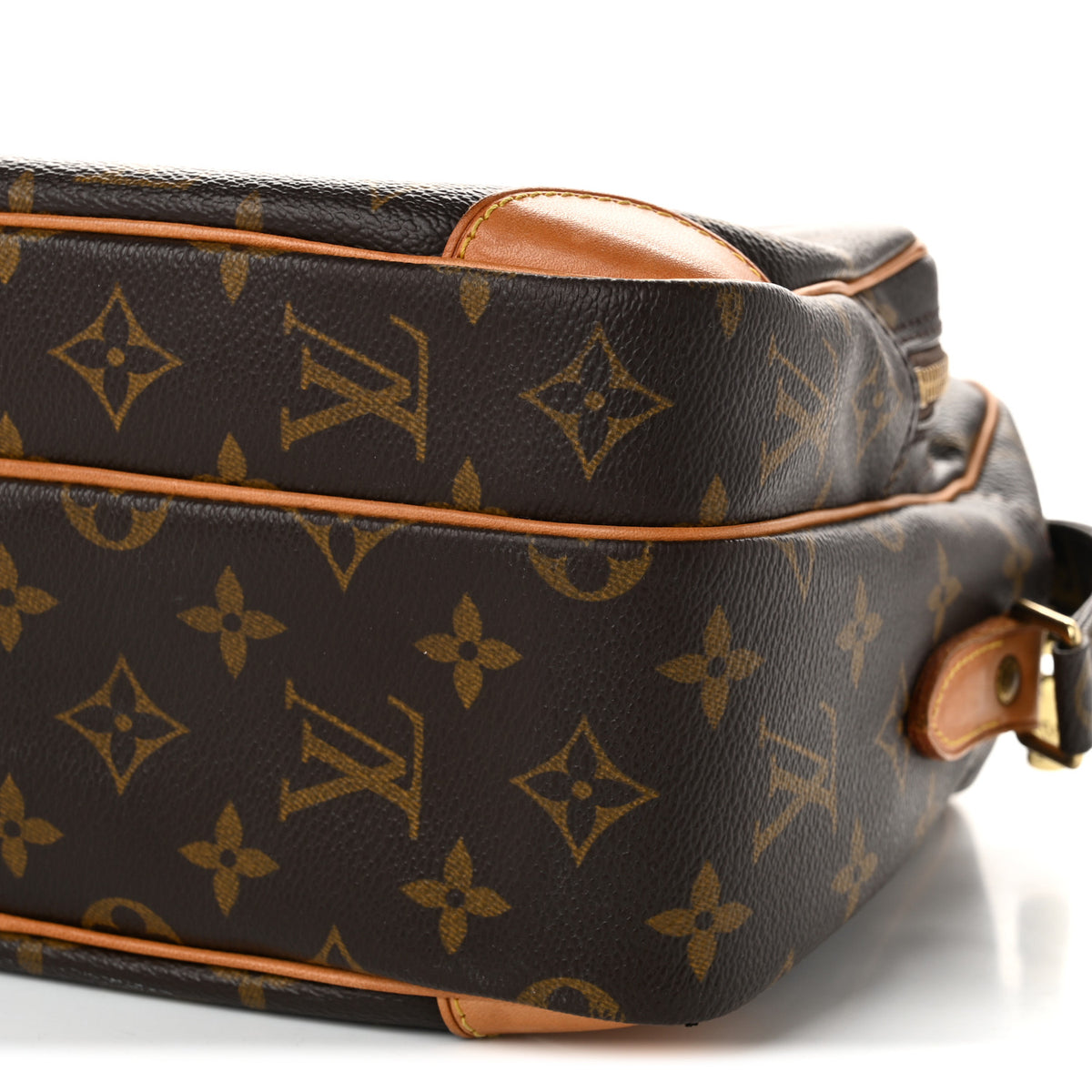 Monogram Nil 28