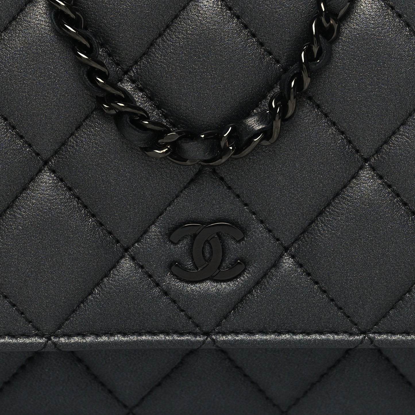 Lambskin Quilted Wallet On Chain WOC So Black