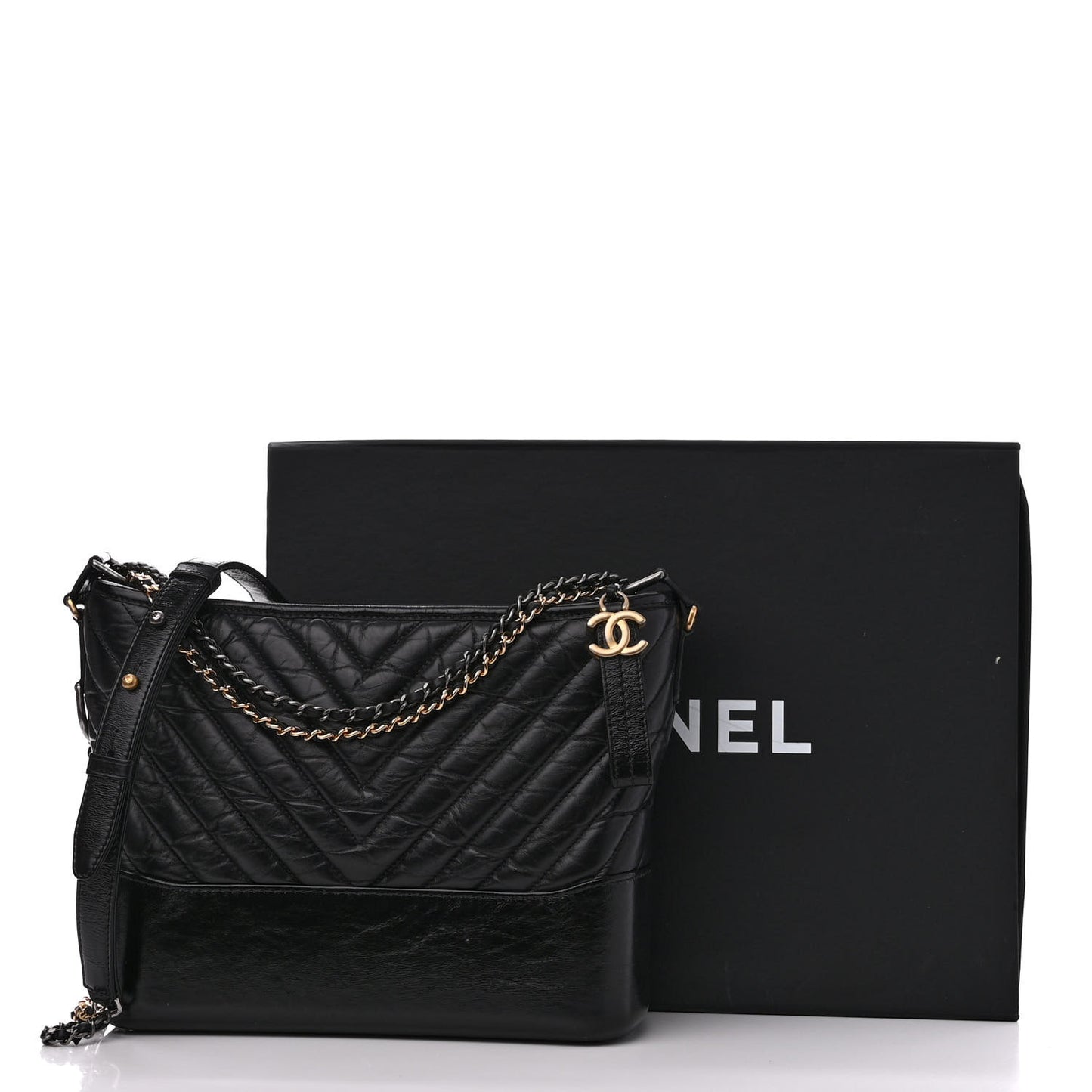 Aged Calfskin Chevron Quilted Medium Gabrielle Hobo Black