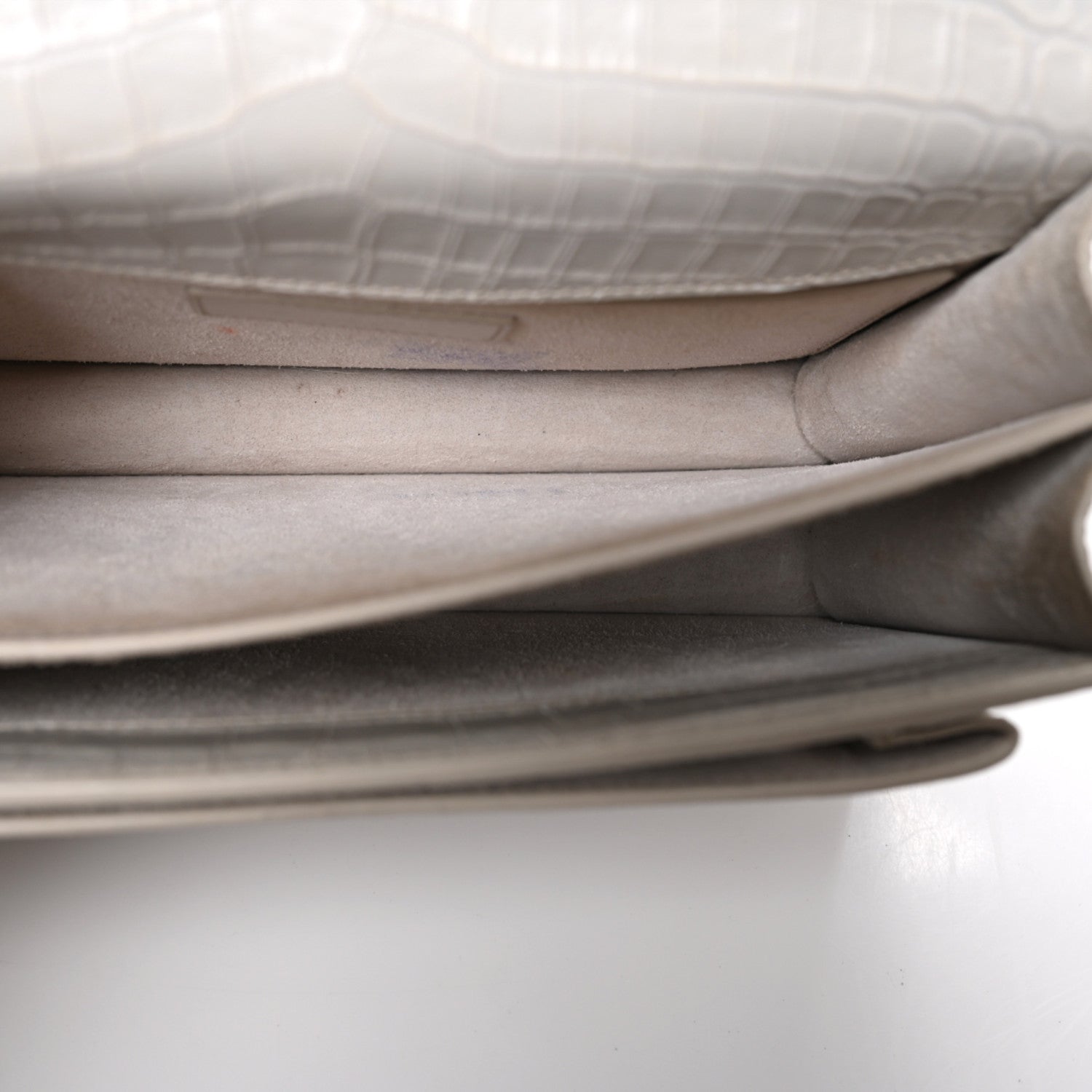 Saint Laurent Calfskin Crocodile Embossed Medium Monogram Sunset Blanc Vintage 7 of 10