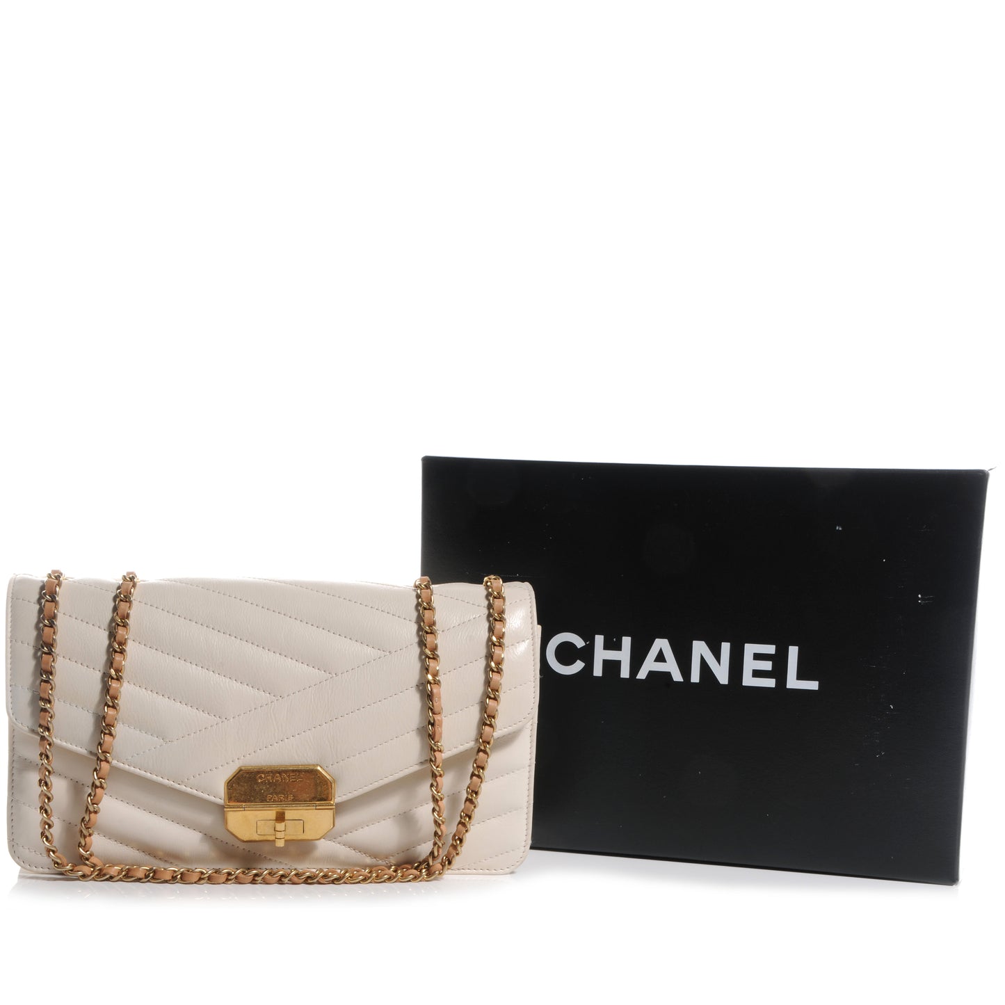 Calfskin Chevron Gabrielle Flap Off White