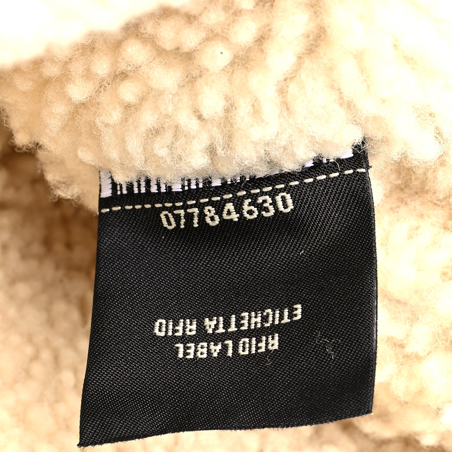 Fendi Metallic Lambskin Sheepskin Fur Re-Edition 2005-2006 Baguette Light Blue 7 of 10