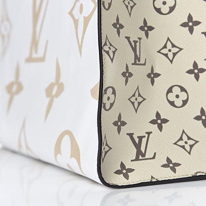 Louis Vuitton Monogram Giant Onthego GM Kaki Beige 12 of 13