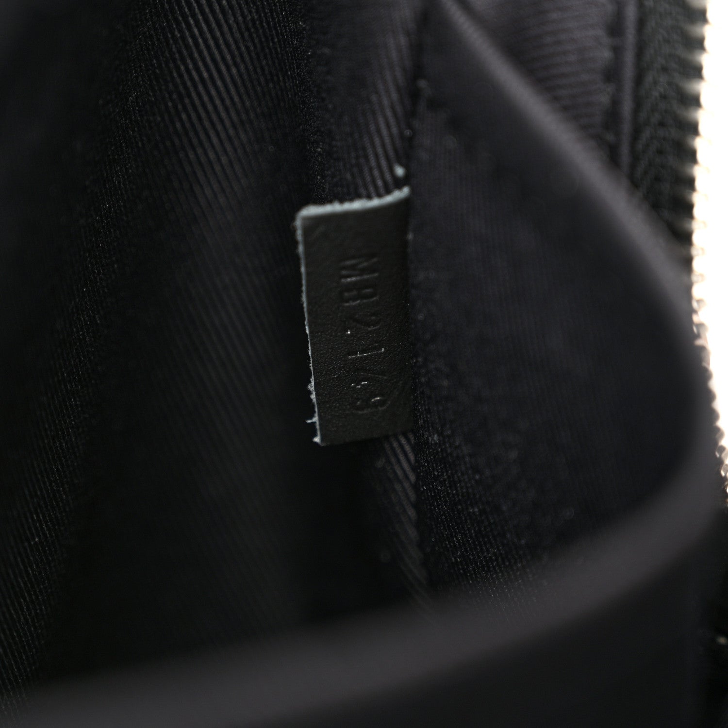 Louis Vuitton Damier Infini Avenue Sling Bag Onyx 8 of 11