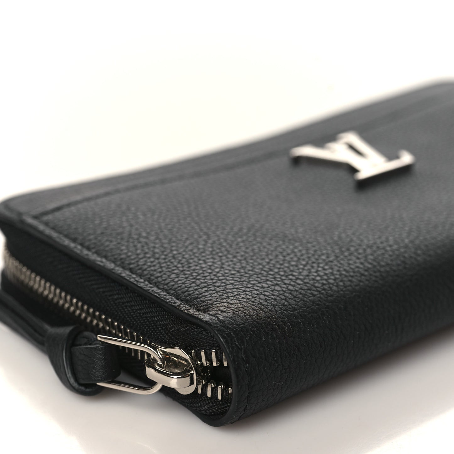 Calfskin Zippy Lockme Wallet Black