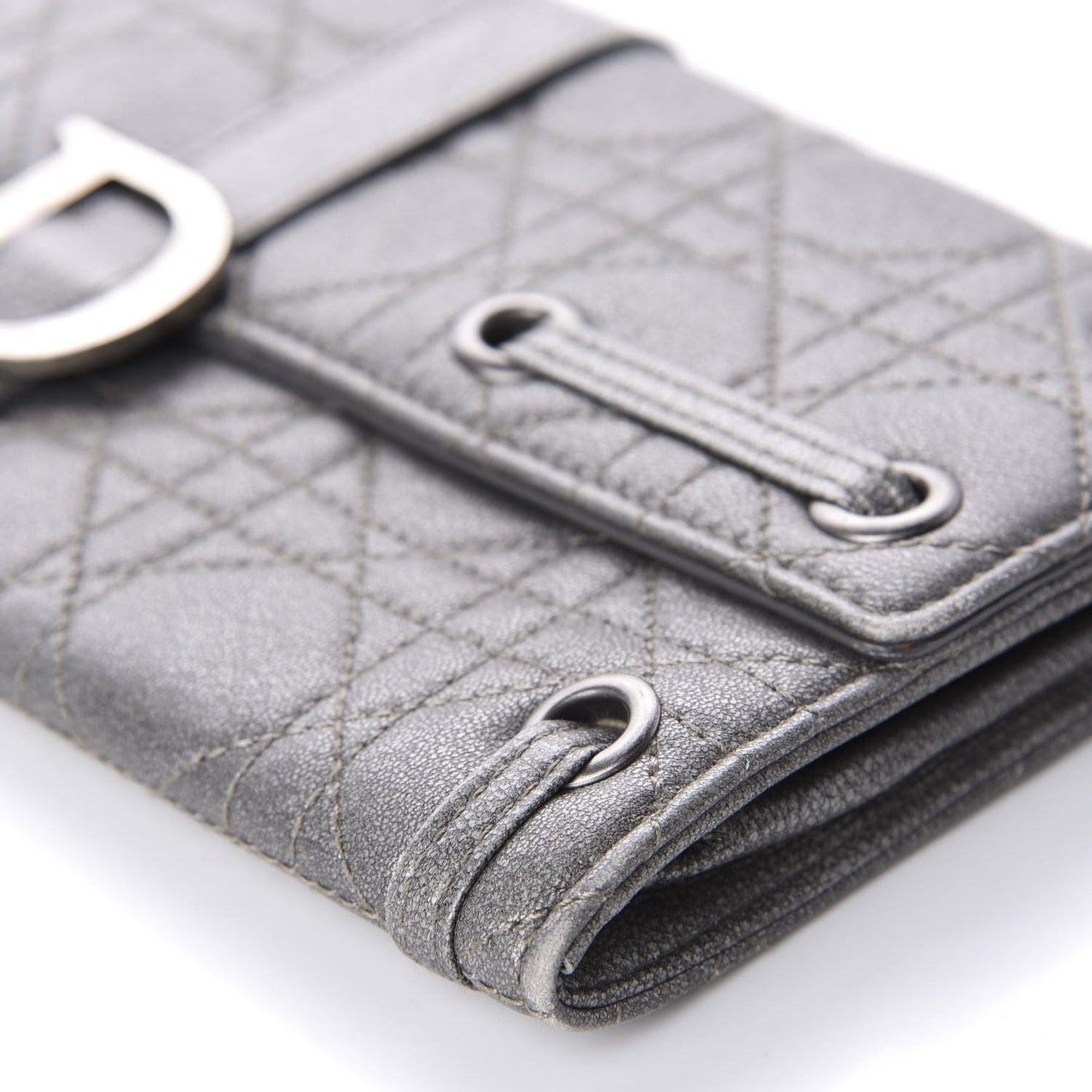 Metallic Grained Calfskin Cannage Clutch Wallet