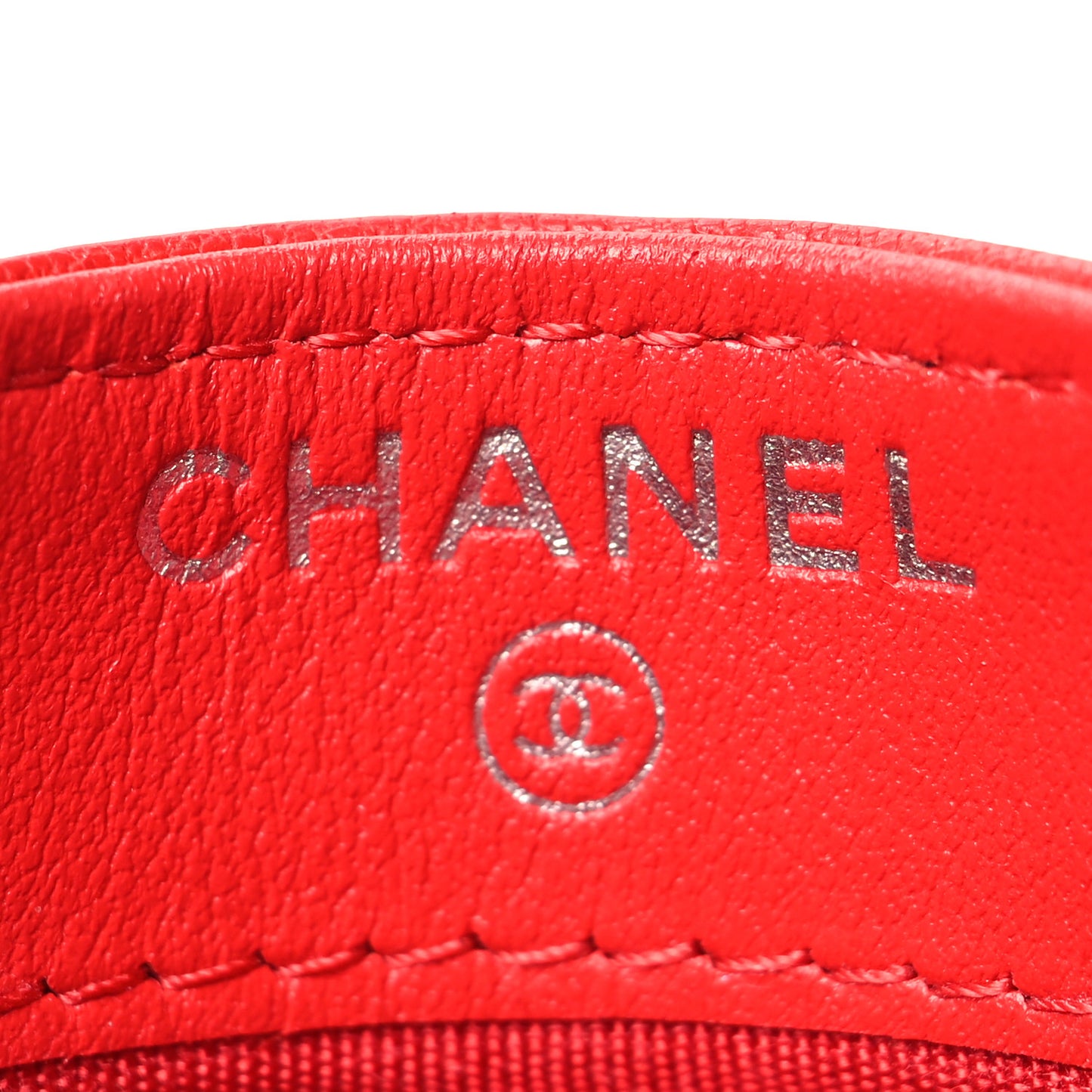 Lambskin Camellia Embossed Card Holder Red