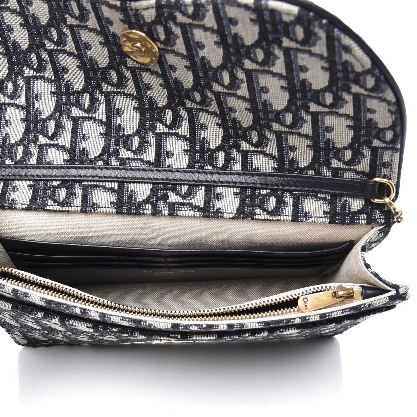 Oblique Saddle Chain Pouch Blue