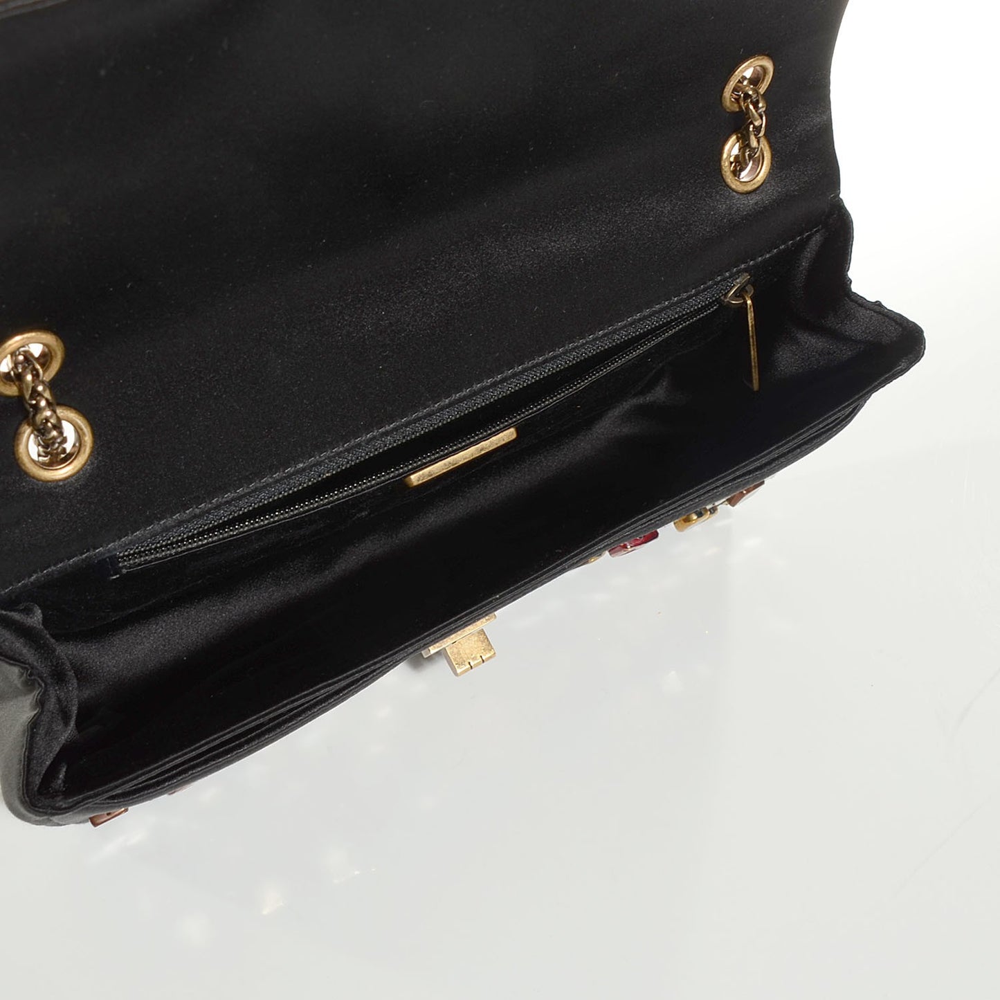 Satin Gripoix Paris Byzance 2.55 Reissue 225 Flap Black