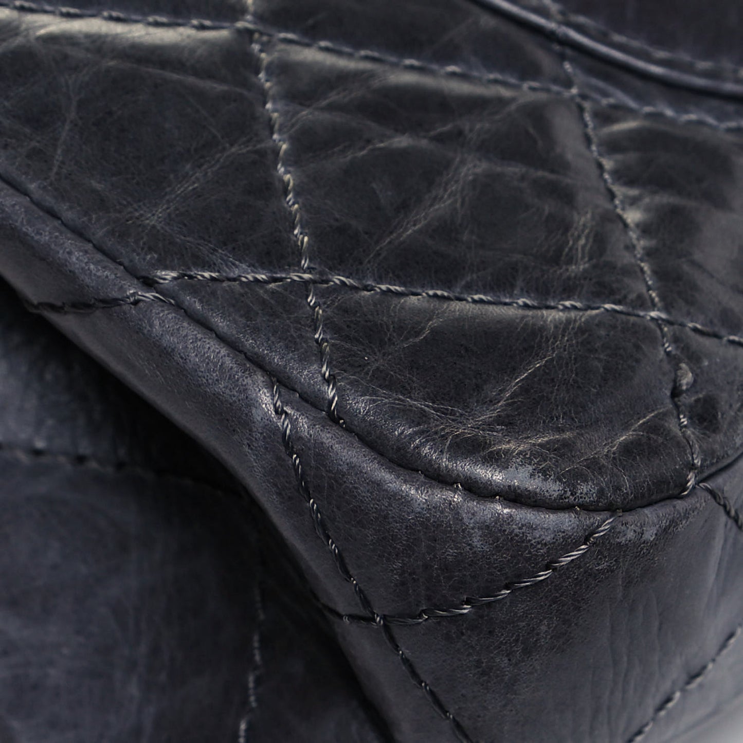 Aged Calfskin 50th Anniversary 2.55 Reissue 227 Flap Gris