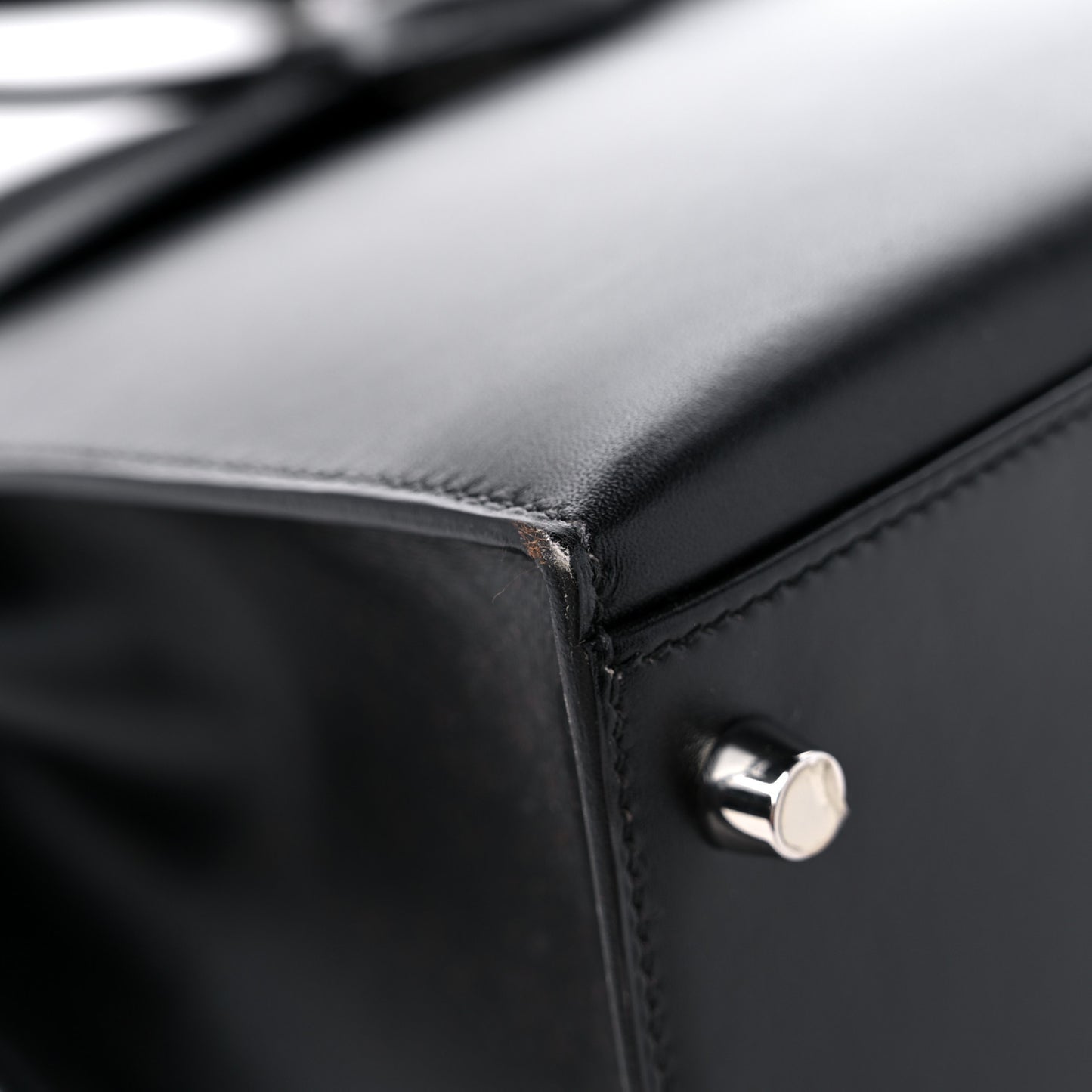 Box Kelly Sellier 32 Black
