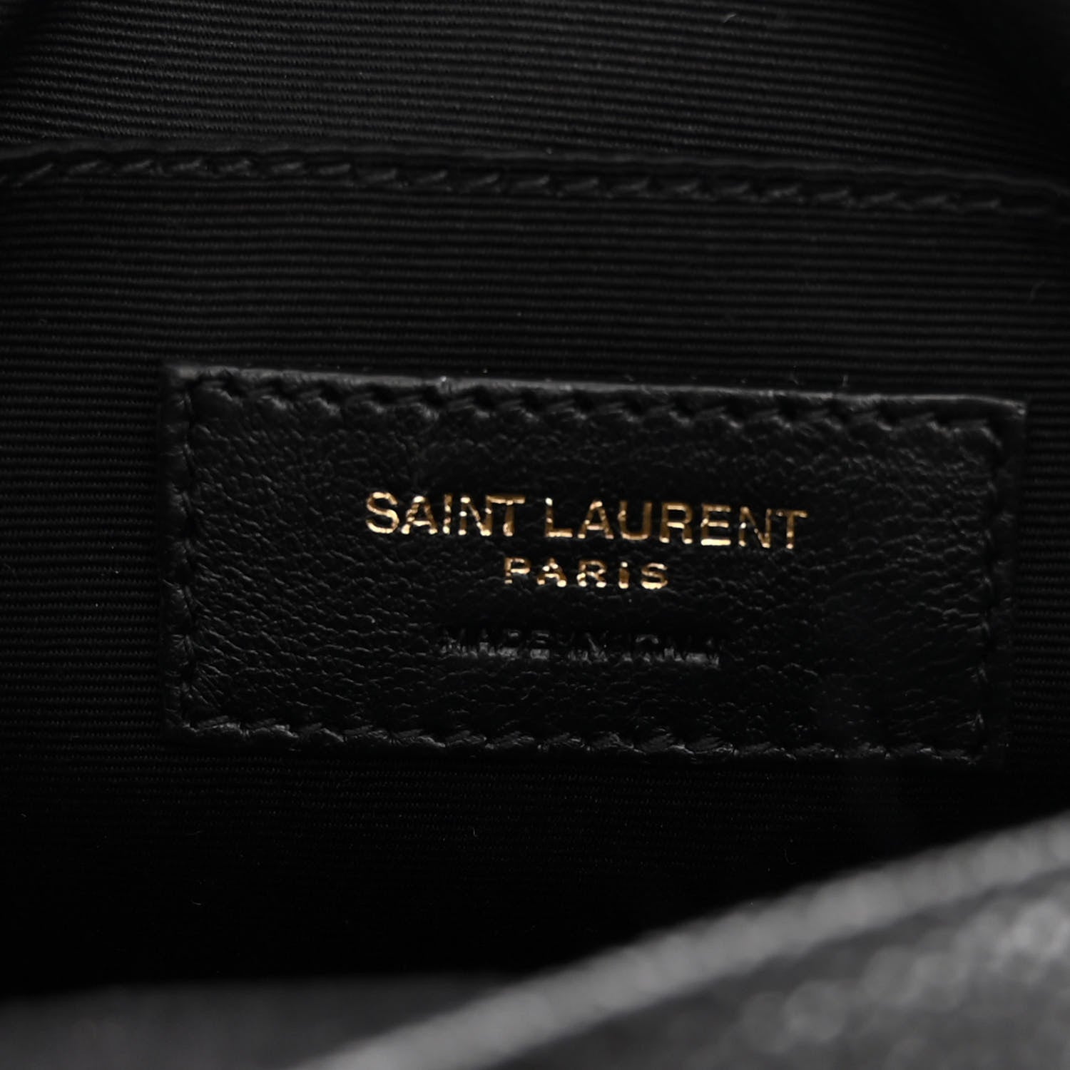 Saint Laurent Grain De Poudre Matelasse Chevron Quilted Round Vinyle Camera Bag Black 6 of 9
