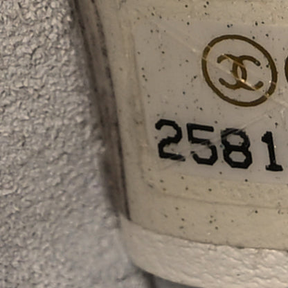 Chanel Crumpled Patent Small Droplet Hobo White 7 of 15