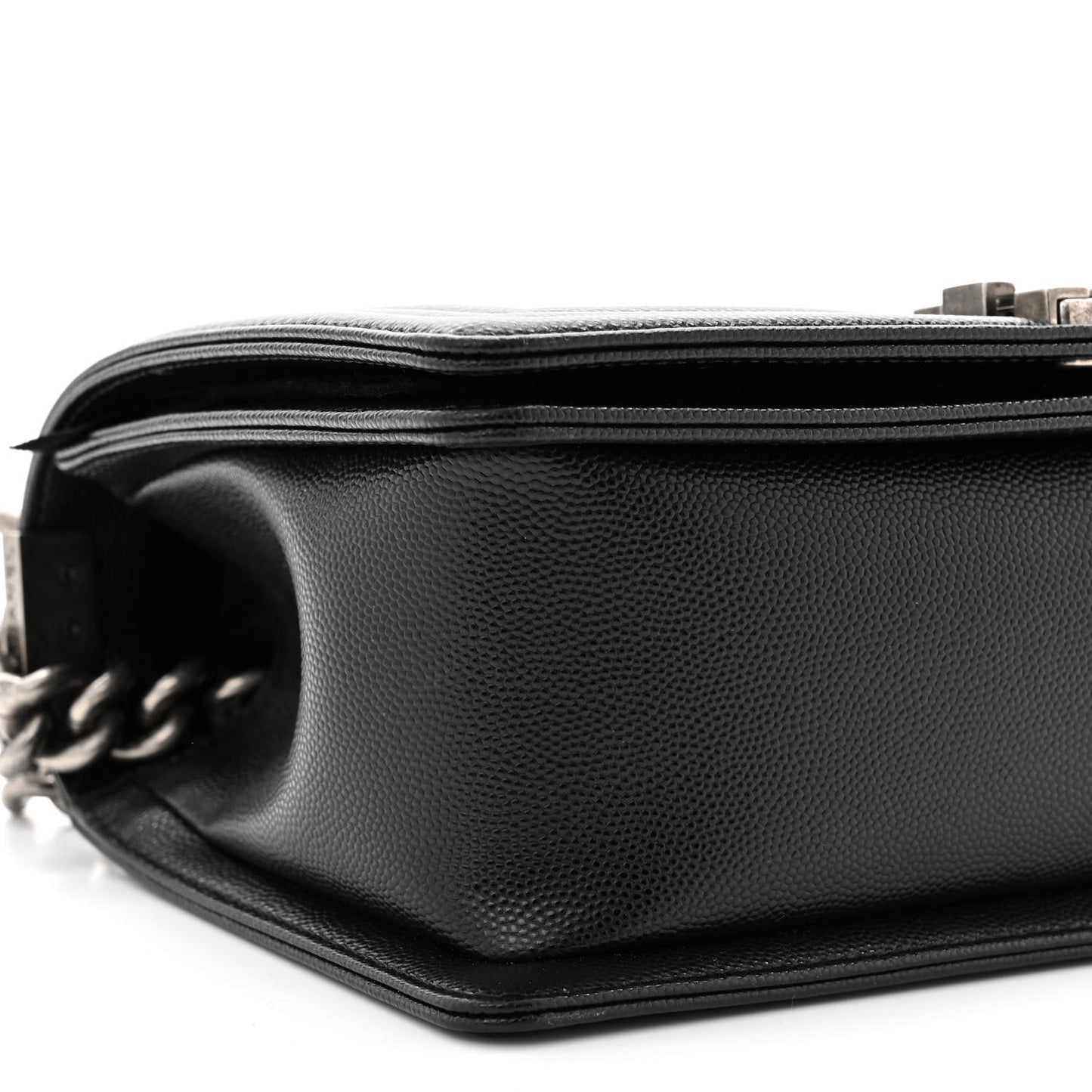 Caviar Quilted Medium Boy Flap Black
