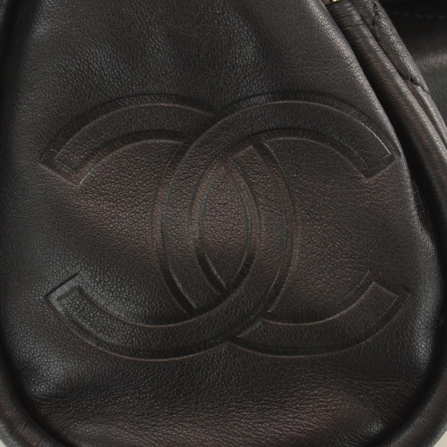 Chanel Lambskin Medium Ultimate Soft Tote Black 5 of 9