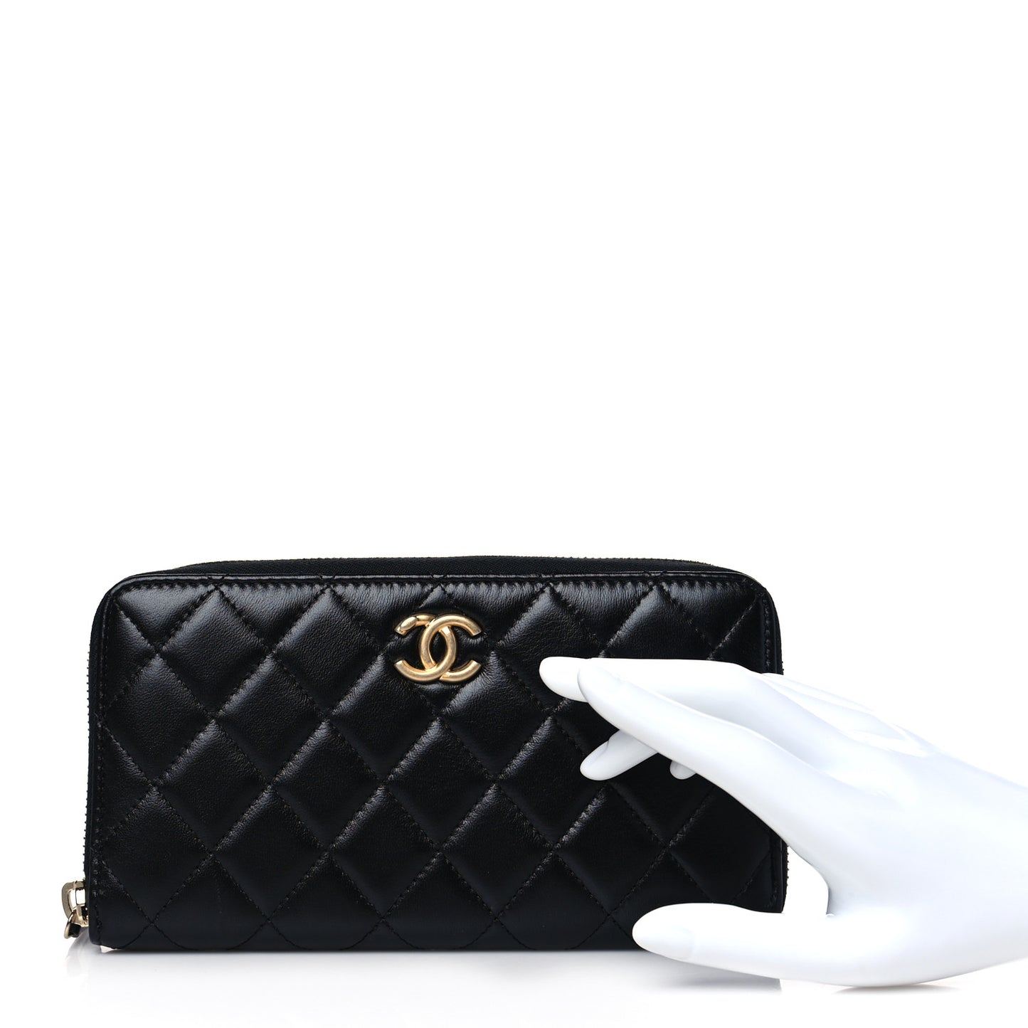 Lambskin Quilted Large Gusset Zip Around Wallet Black