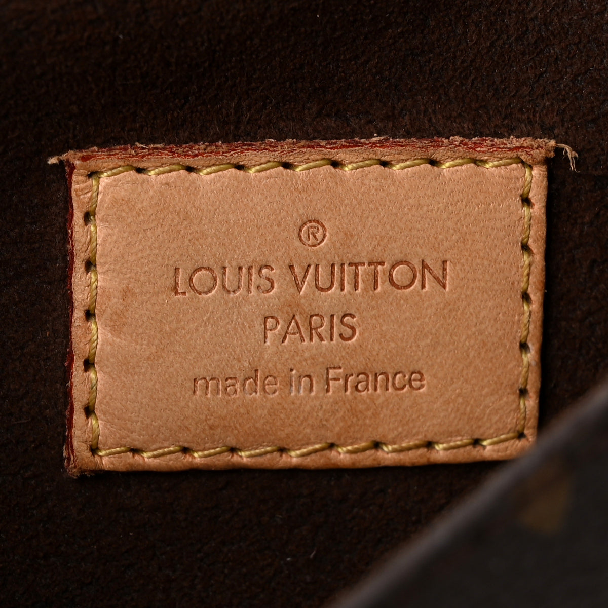 Monogram Metis