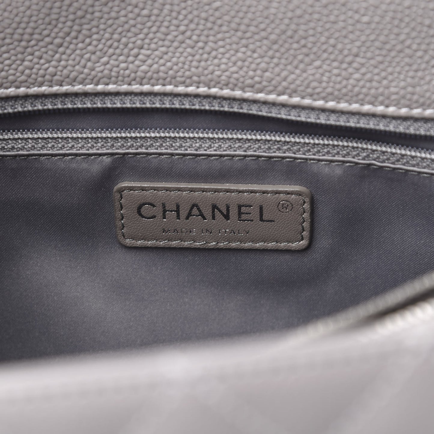 Caviar Quilted Grand Shopping Tote GST Light Grey