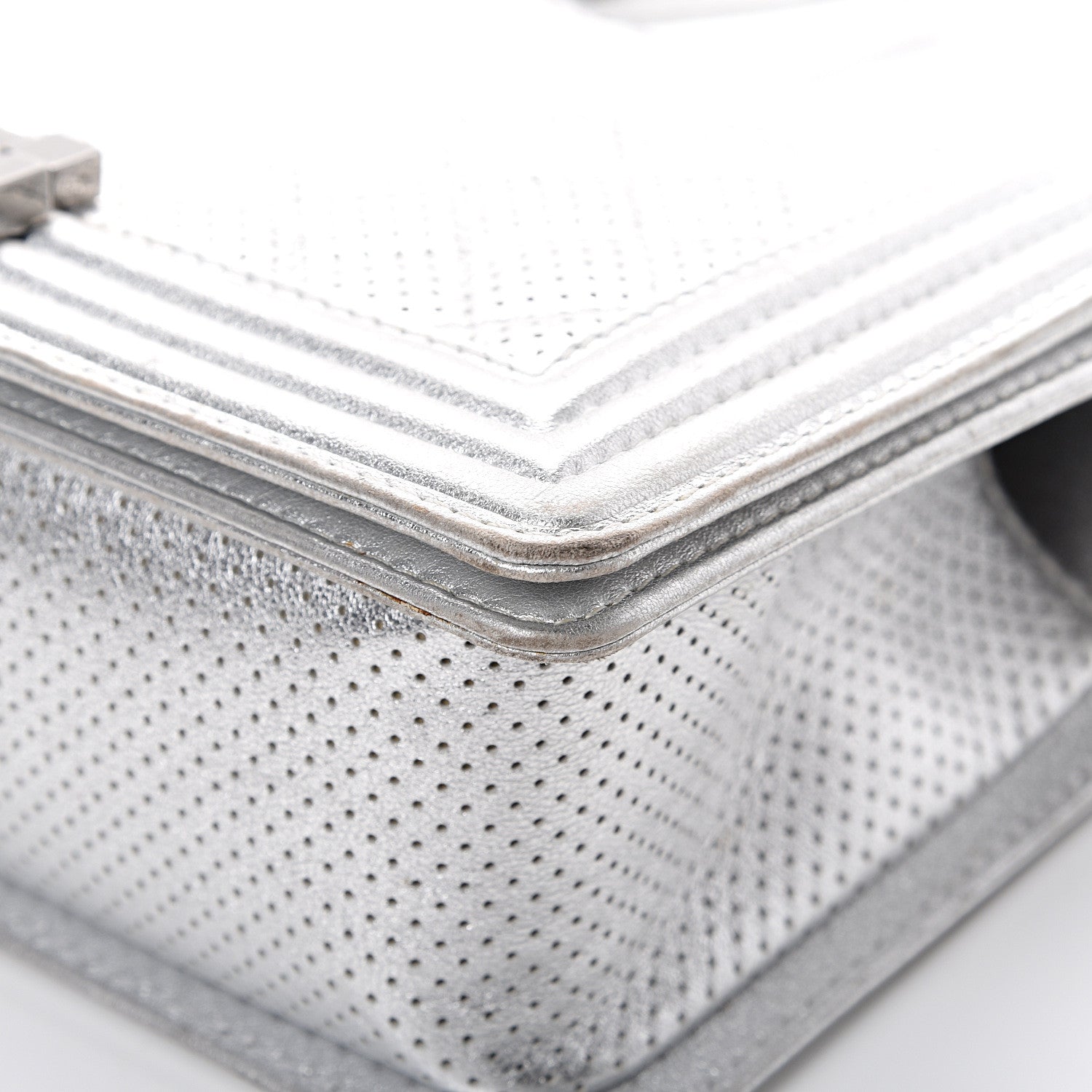 Chanel Metallic Perforated Lambskin Quilted Medium Boy Flap Argent 14 of 20