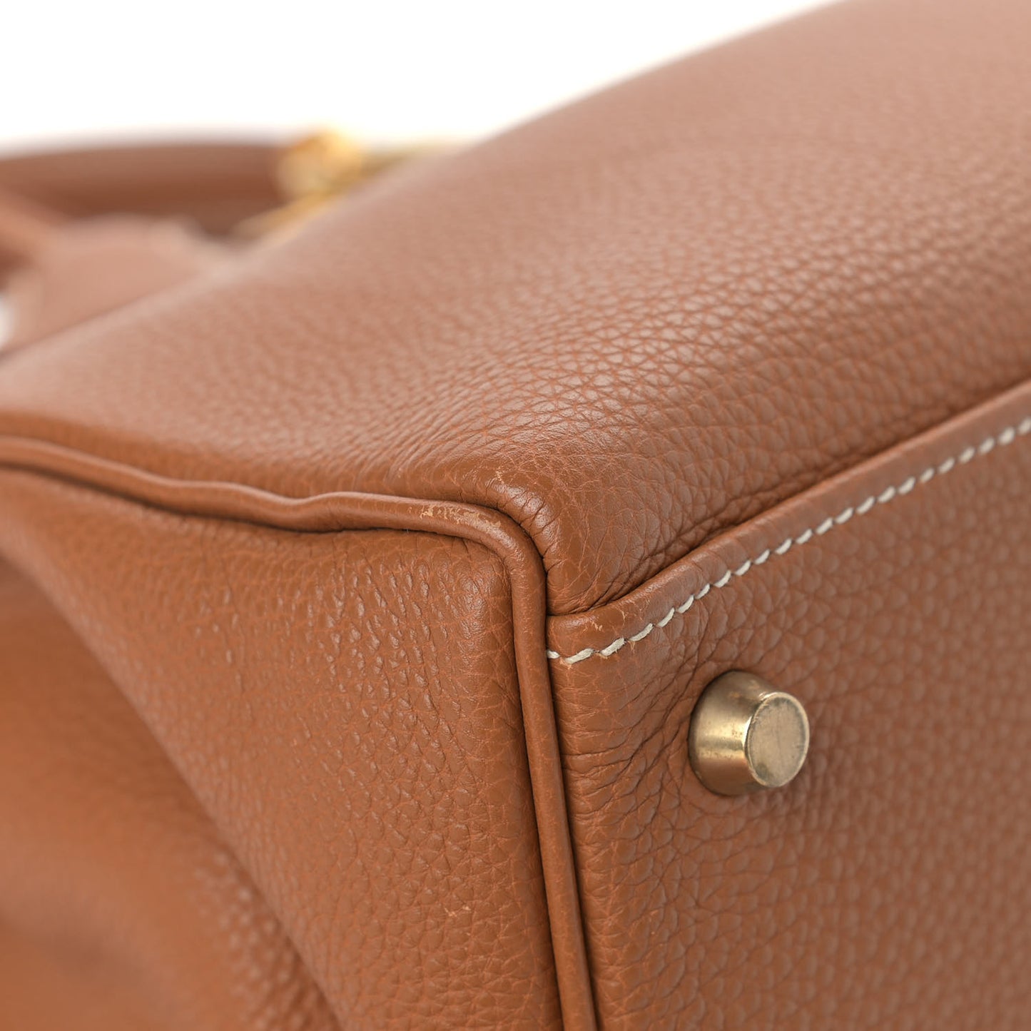 Togo Kelly Retourne 32 Gold