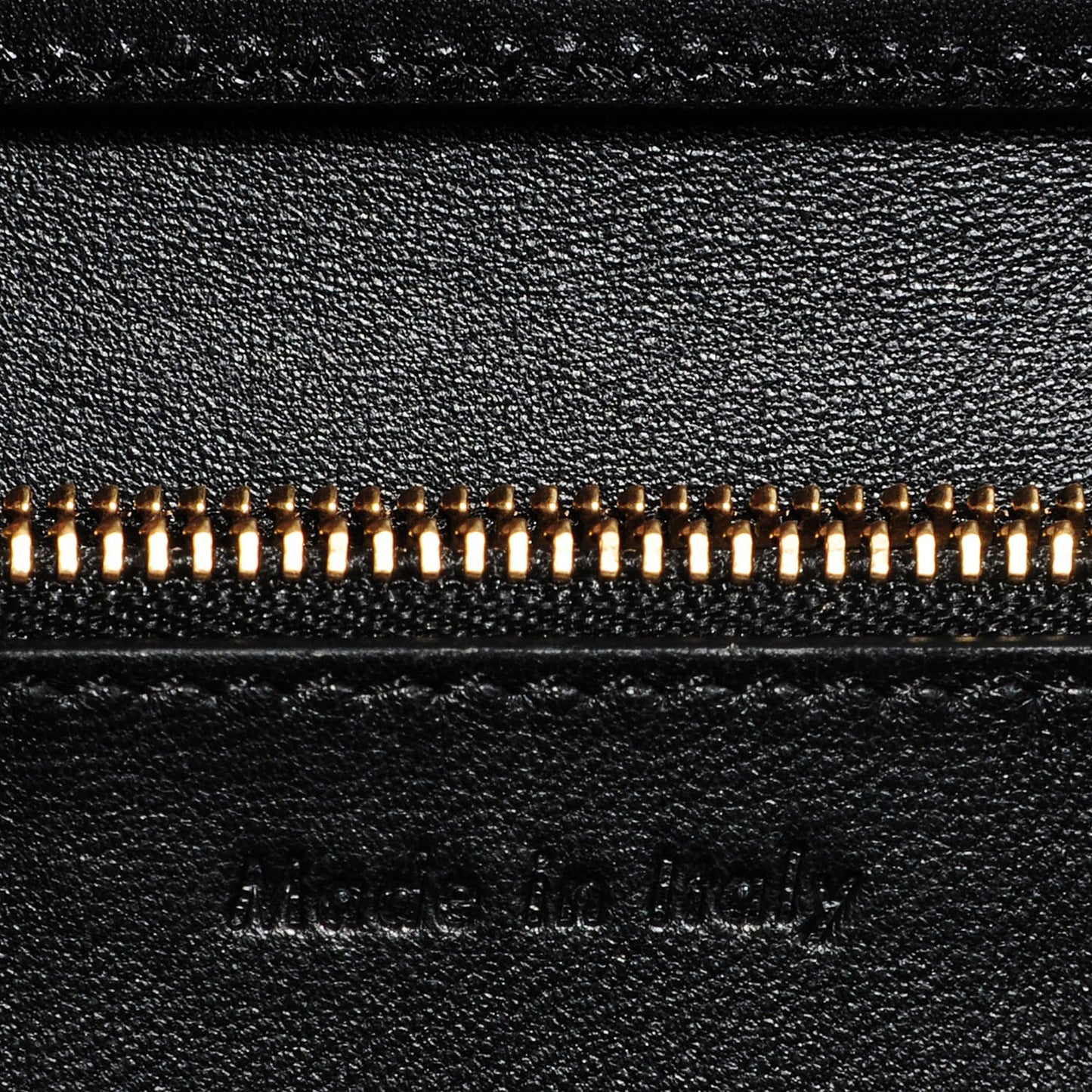 Box Calfskin Medium Classic Box Flap Bag Black