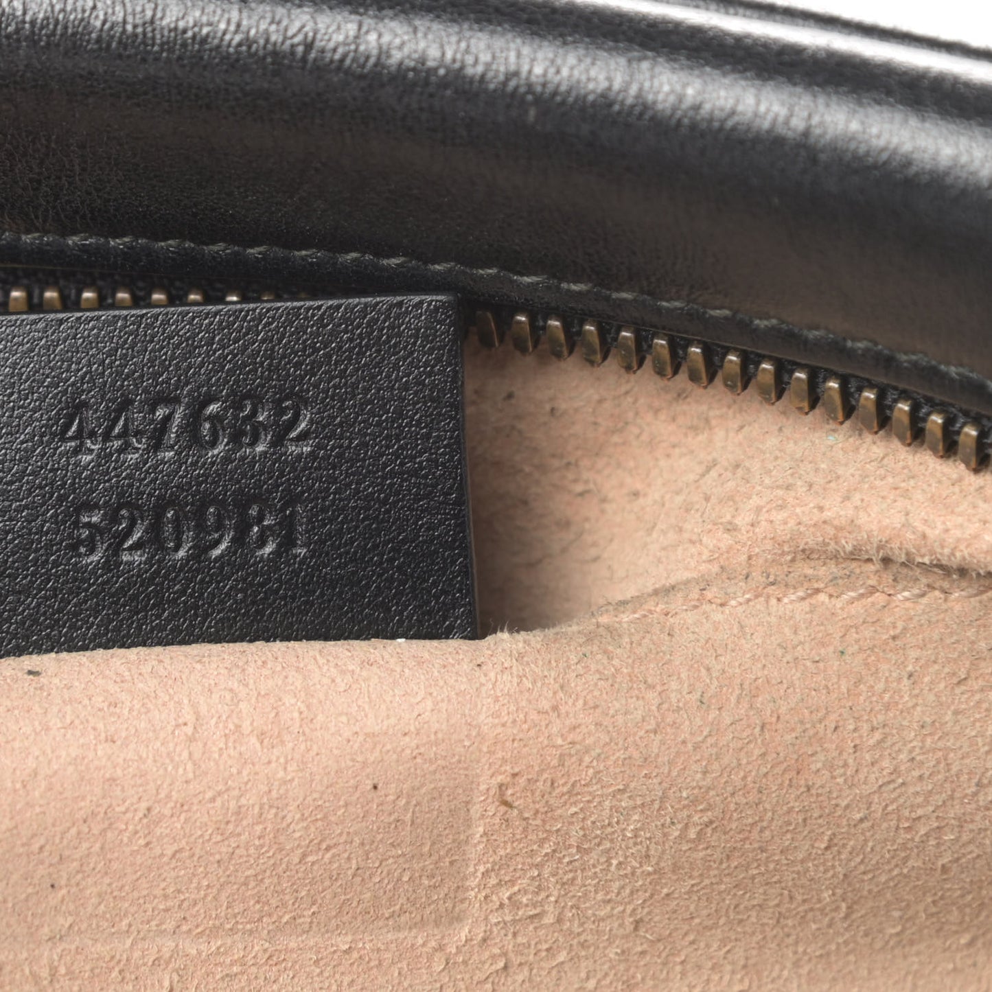 Calfskin Matelasse Small GG Marmont Chain Shoulder Bag Black