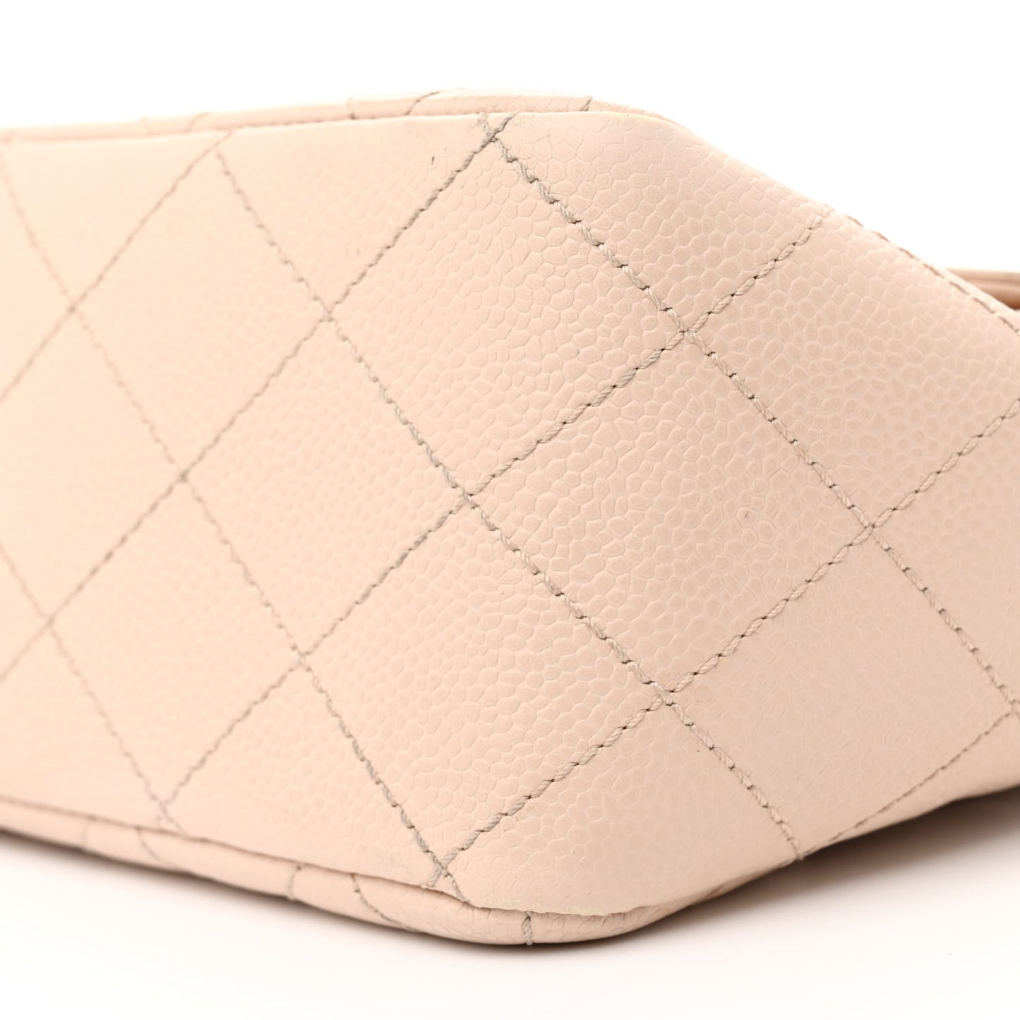 Caviar Quilted Jumbo Single Flap Beige Clair