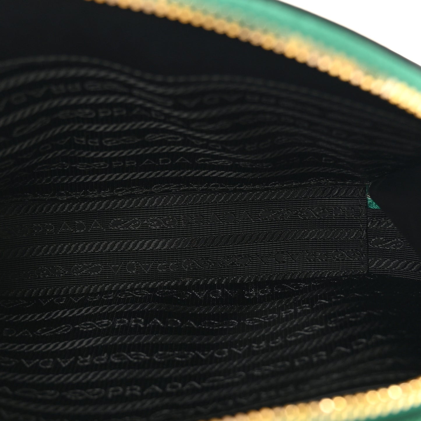 Saffiano Lux Odette Crossbody Verde