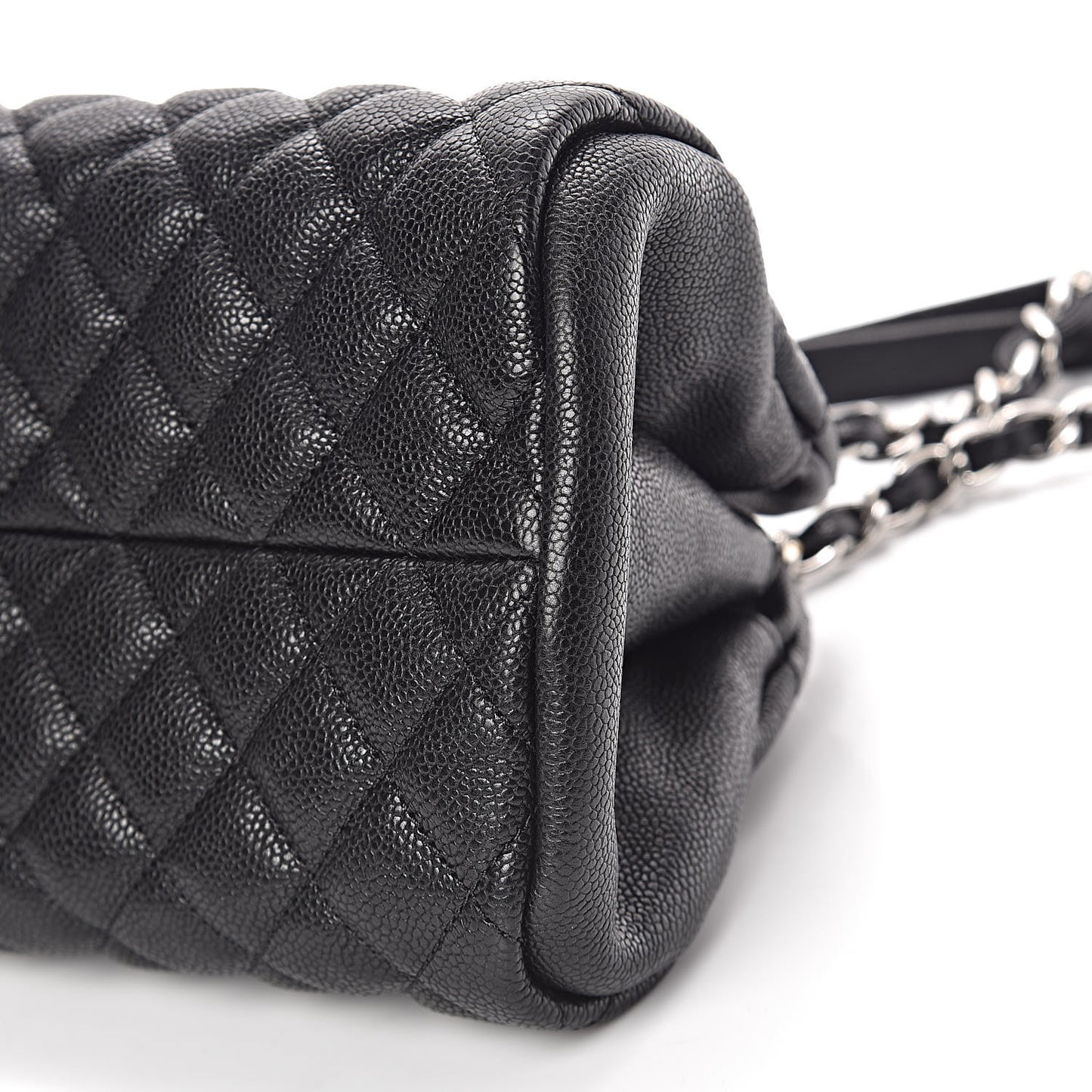 Caviar Quilted Medium Just Mademoiselle Black