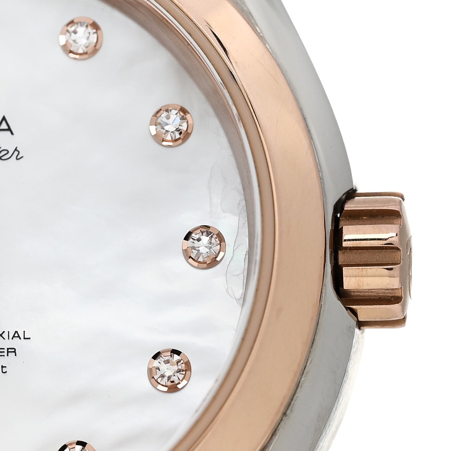 Stainless Steel 18K Yellow Gold Diamond Mother of Pearl 34mm Seamaster Aqua Terra Automatic Watch 231.20.34.20.55.001
